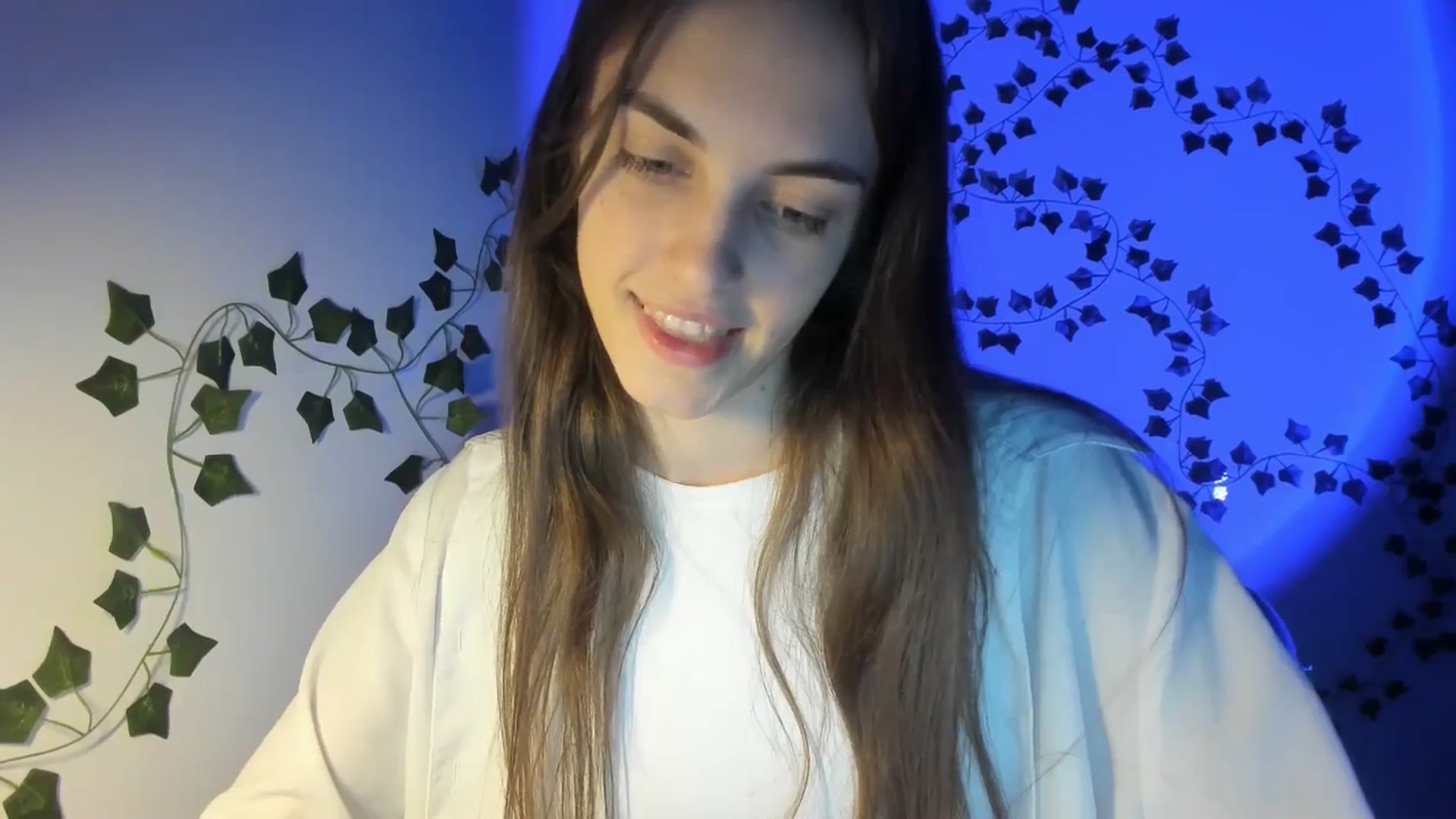 Gallery image thumbnail from Dashamoxy's myfreecams stream on, 03/07/2026, 16:51 image 17 of 20
