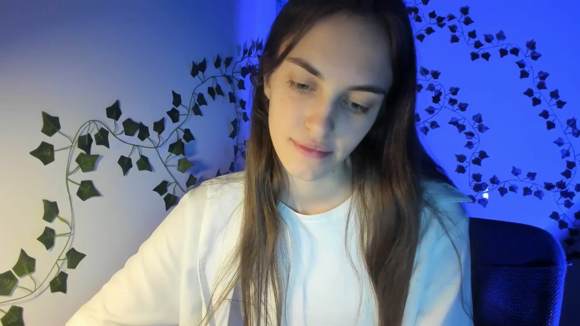 Gallery image thumbnail from Dashamoxy's myfreecams stream on, 03/07/2026, 16:51 image 1 of 20