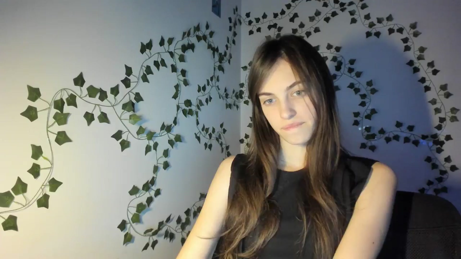 Gallery image thumbnail from Dashamoxy's myfreecams stream on, 03/09/2026, 17:27 image 18 of 20
