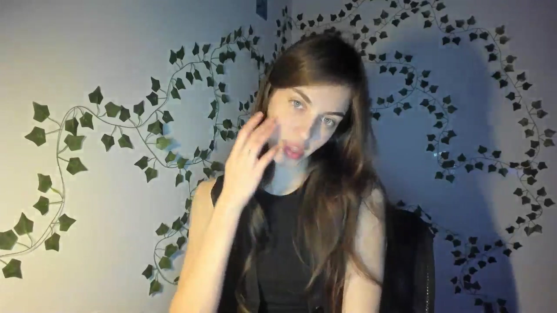 Gallery image thumbnail from Dashamoxy's myfreecams stream on, 03/09/2026, 17:27 image 2 of 20