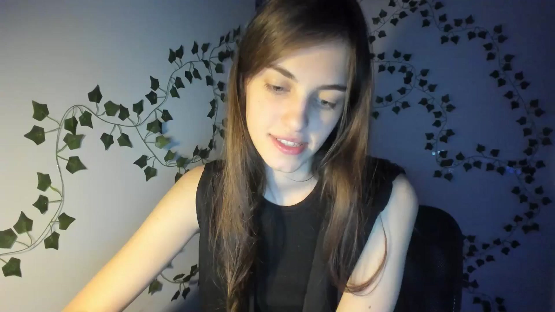 Gallery image thumbnail from Dashamoxy's myfreecams stream on, 03/09/2026, 17:27 image 9 of 20