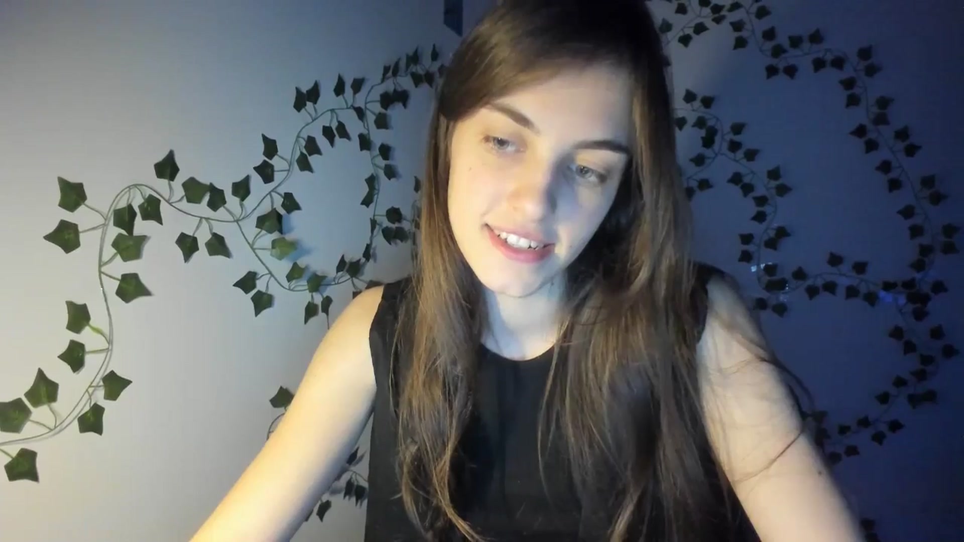 Gallery image thumbnail from Dashamoxy's myfreecams stream on, 03/09/2026, 17:27 image 6 of 20