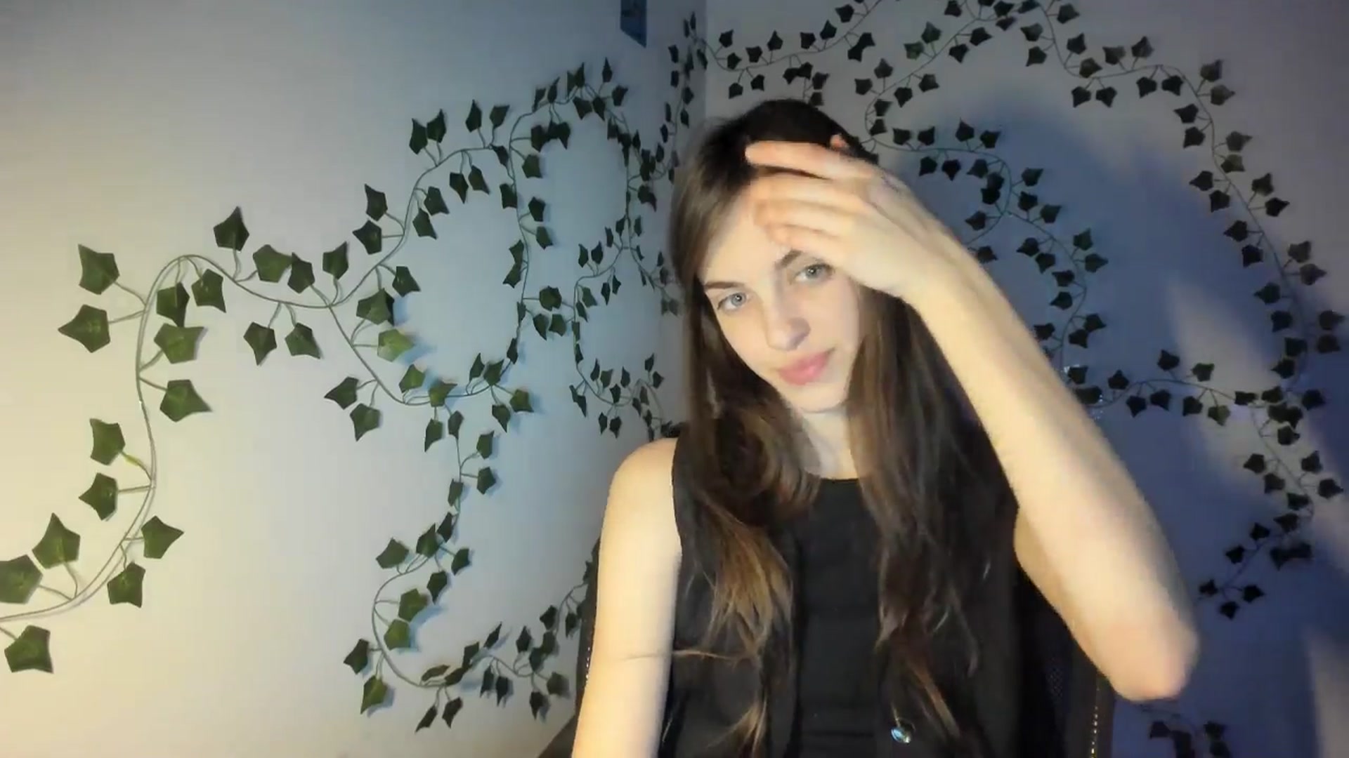 Gallery image thumbnail from Dashamoxy's myfreecams stream on, 03/09/2026, 17:27 image 11 of 20