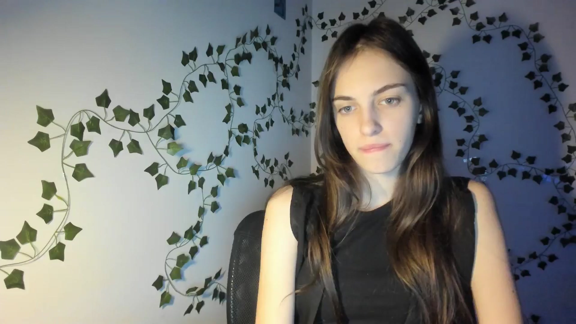 Gallery image thumbnail from Dashamoxy's myfreecams stream on, 03/09/2026, 18:28 image 16 of 20