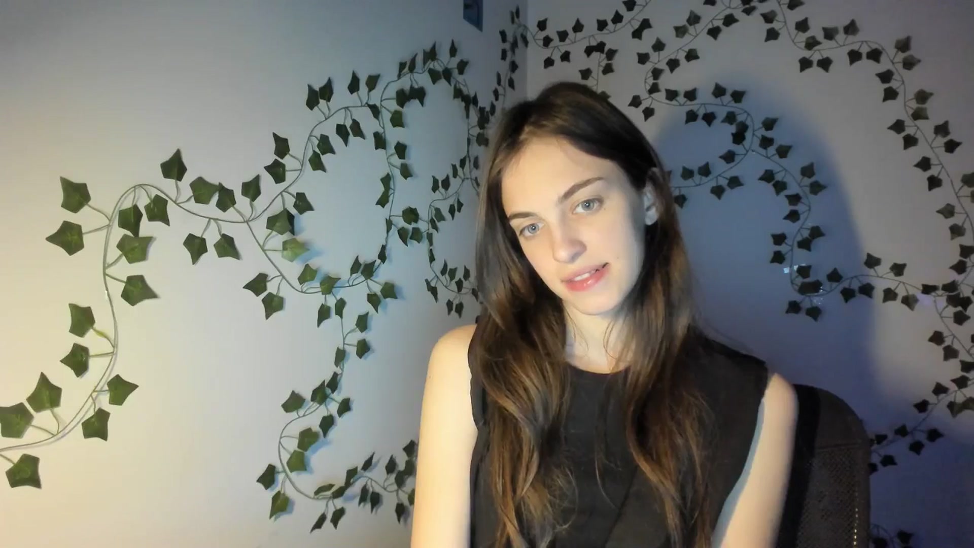Gallery image thumbnail from Dashamoxy's myfreecams stream on, 03/09/2026, 18:28 image 10 of 20