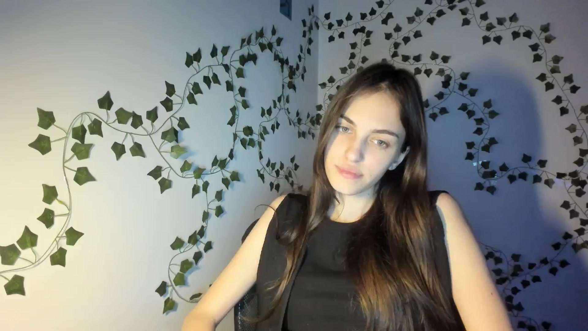 Gallery image thumbnail from Dashamoxy's myfreecams stream on, 03/09/2026, 18:28 image 17 of 20