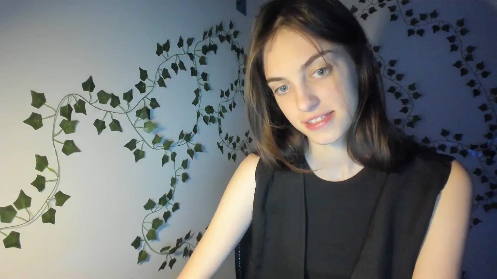 Gallery image thumbnail from Dashamoxy's myfreecams stream on, 03/09/2026, 18:28 image 8 of 20