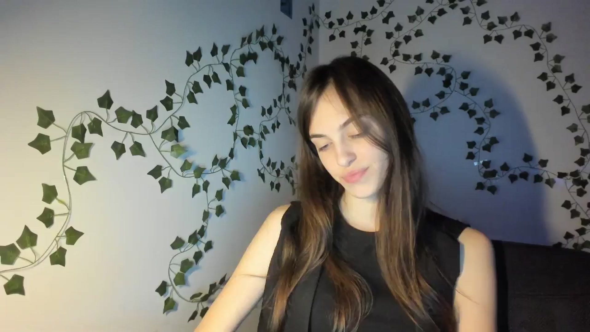 Gallery image thumbnail from Dashamoxy's myfreecams stream on, 03/09/2026, 18:28 image 1 of 20