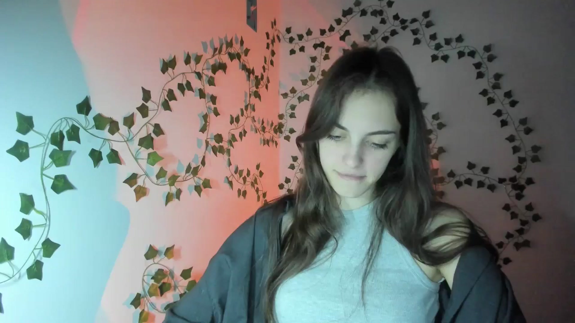 Gallery image thumbnail from Dashamoxy's myfreecams stream on, 03/10/2026, 21:43 image 4 of 20
