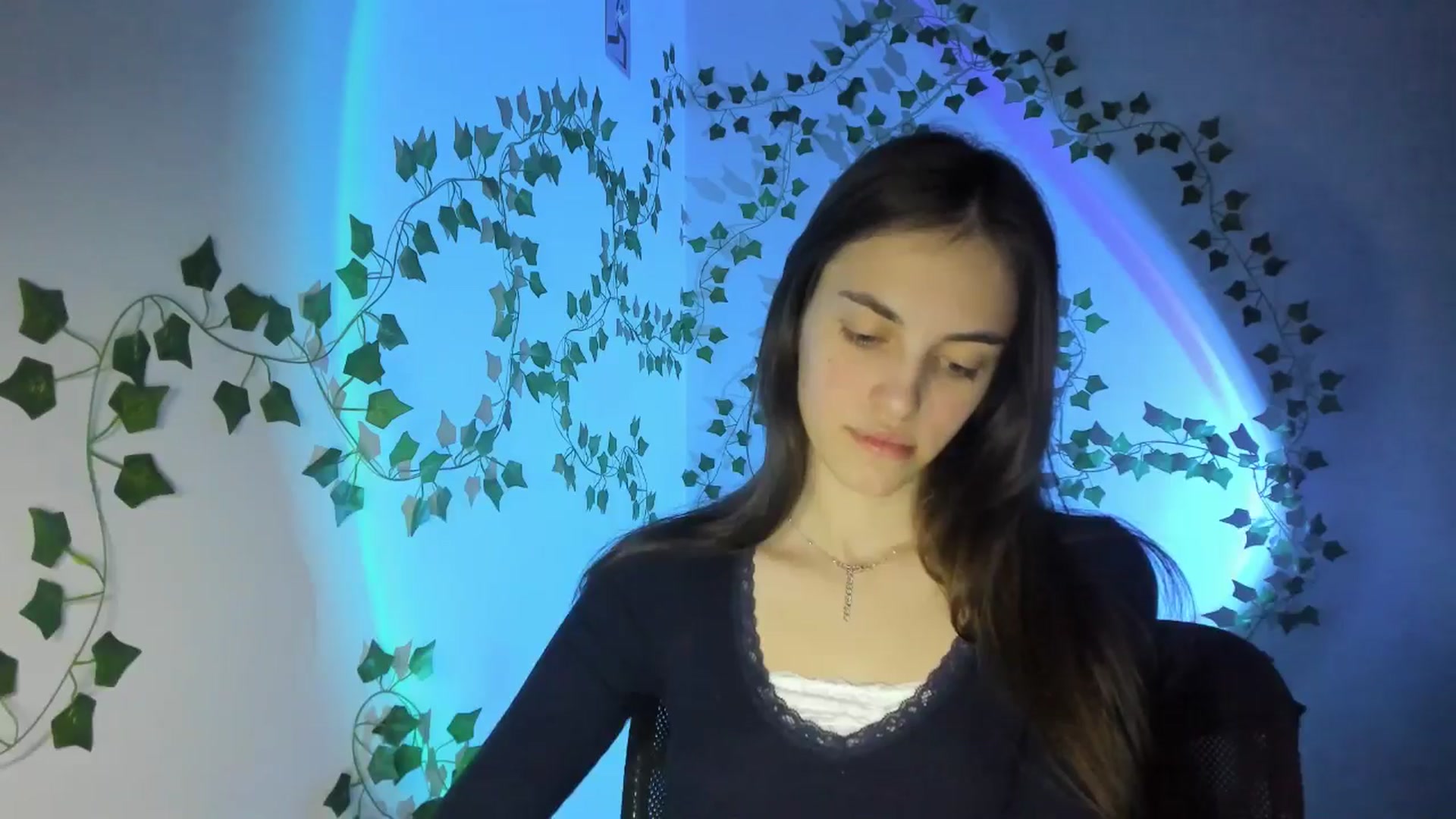 Gallery image thumbnail from Dashamoxy's myfreecams stream on, 03/11/2026, 17:49 image 14 of 20