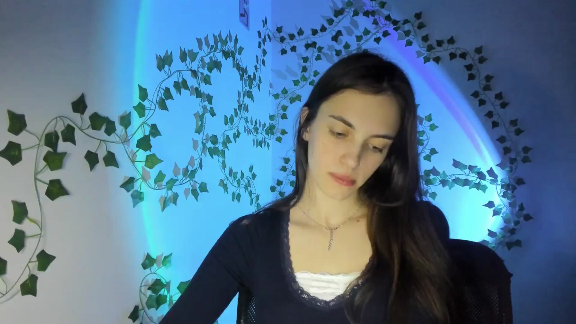 Gallery image thumbnail from Dashamoxy's myfreecams stream on, 03/11/2026, 17:49 image 7 of 20