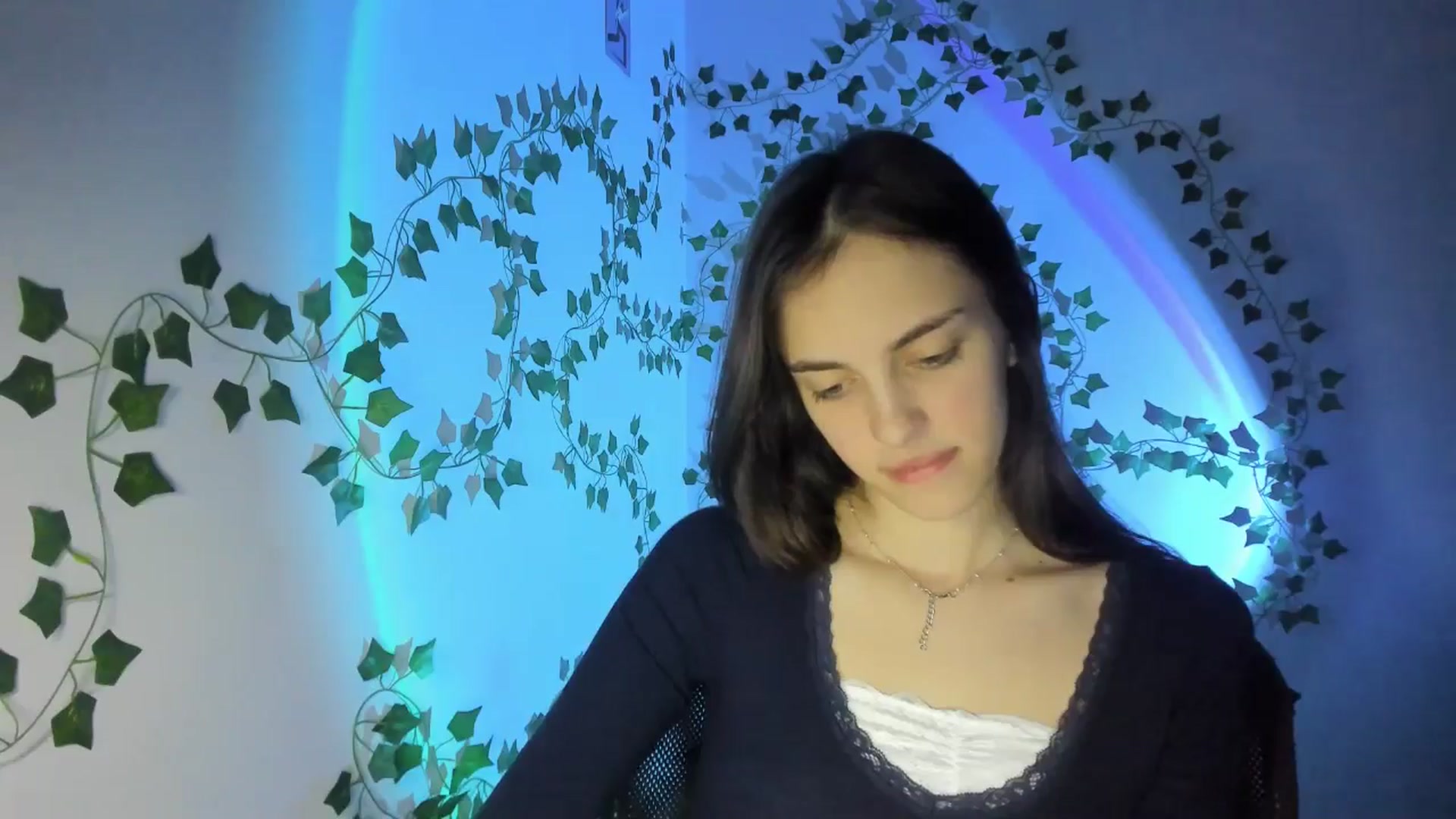 Gallery image thumbnail from Dashamoxy's myfreecams stream on, 03/11/2026, 17:49 image 5 of 20