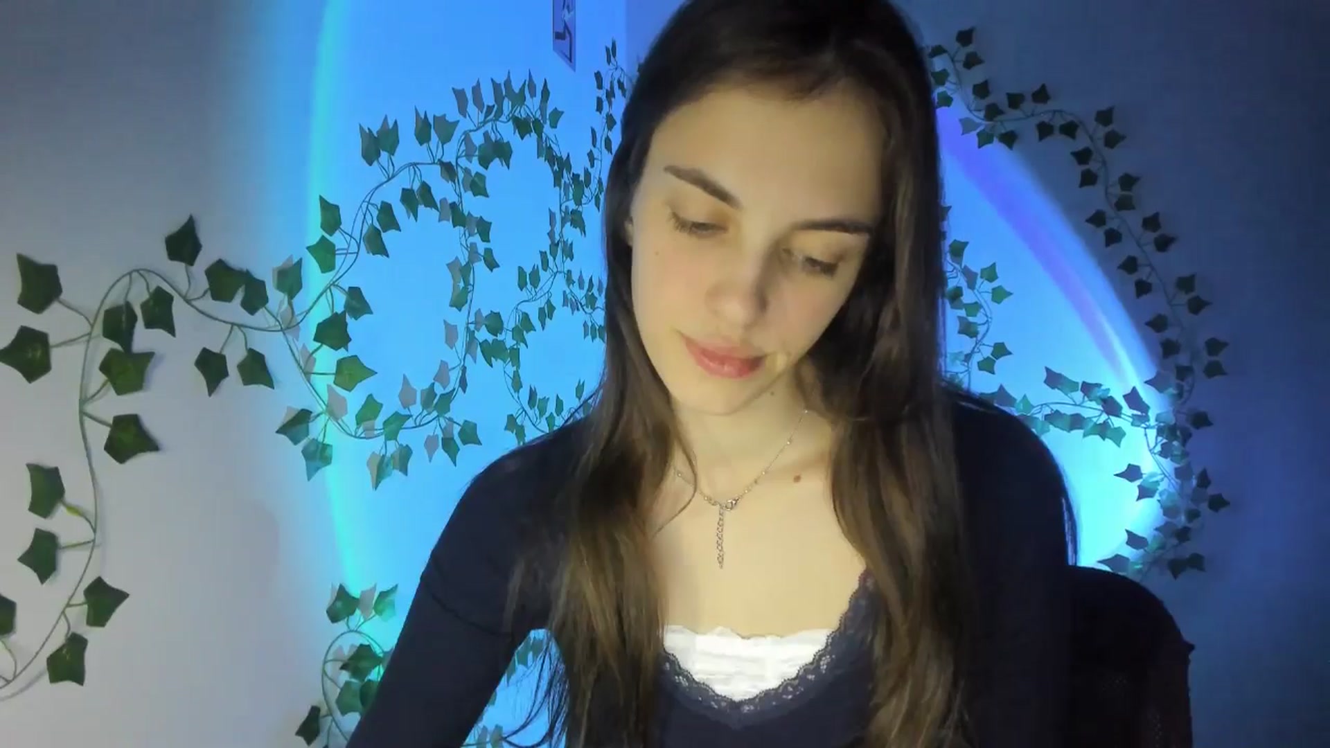 Gallery image thumbnail from Dashamoxy's myfreecams stream on, 03/11/2026, 17:49 image 9 of 20