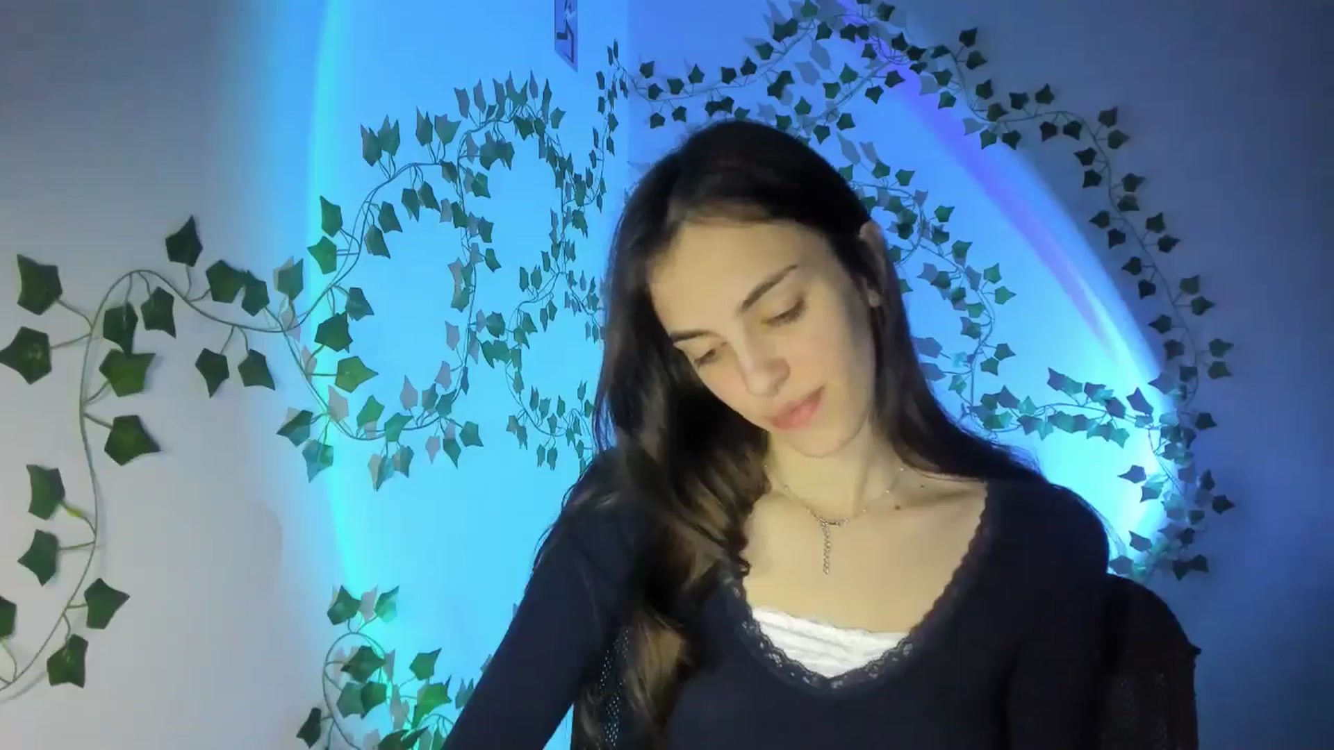 Gallery image thumbnail from Dashamoxy's myfreecams stream on, 03/11/2026, 17:49 image 12 of 20