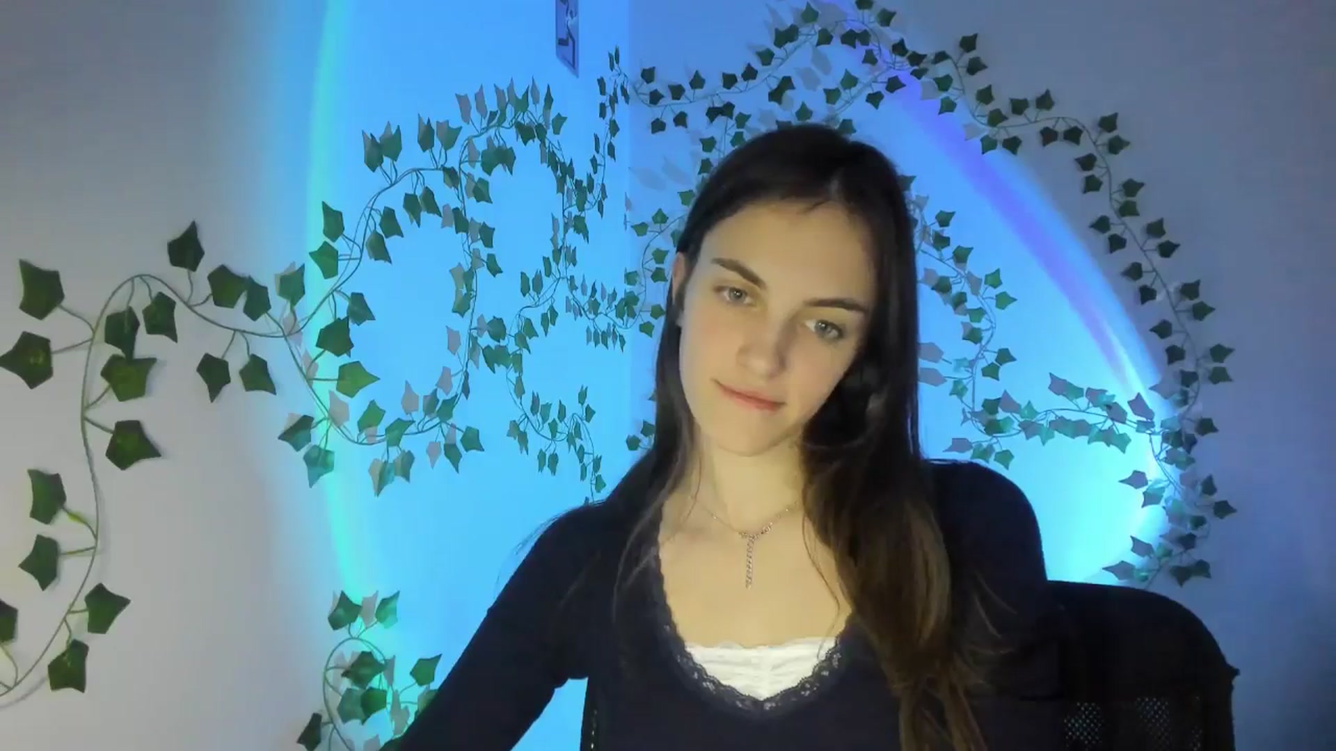 Gallery image thumbnail from Dashamoxy's myfreecams stream on, 03/11/2026, 18:31 image 7 of 20