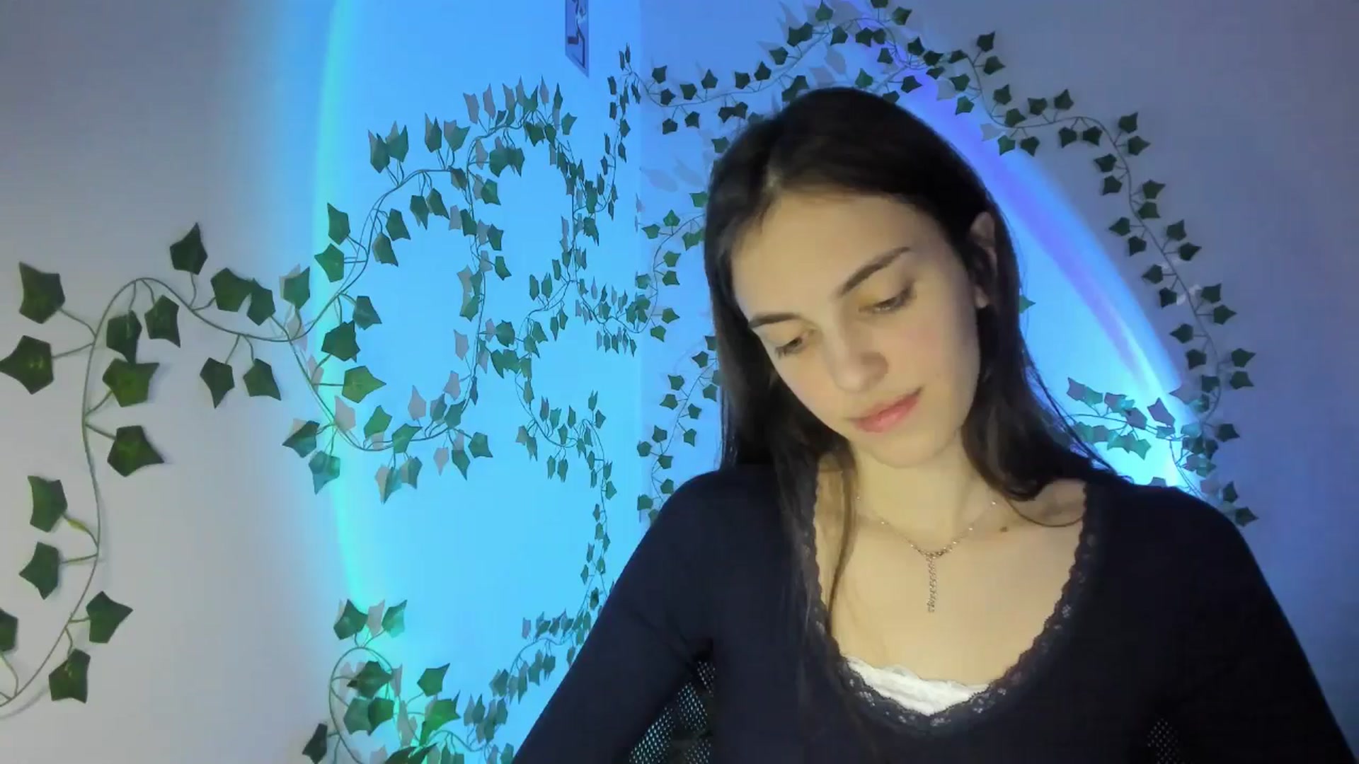 Gallery image thumbnail from Dashamoxy's myfreecams stream on, 03/11/2026, 18:31 image 6 of 20