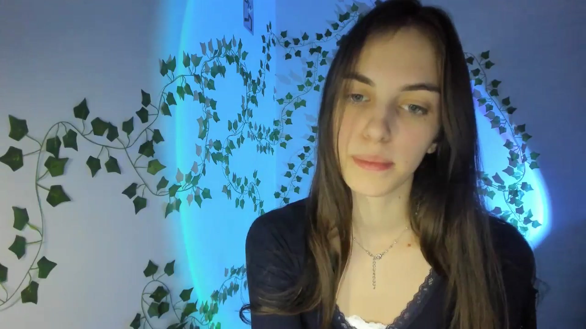 Gallery image thumbnail from Dashamoxy's myfreecams stream on, 03/11/2026, 18:31 image 18 of 20