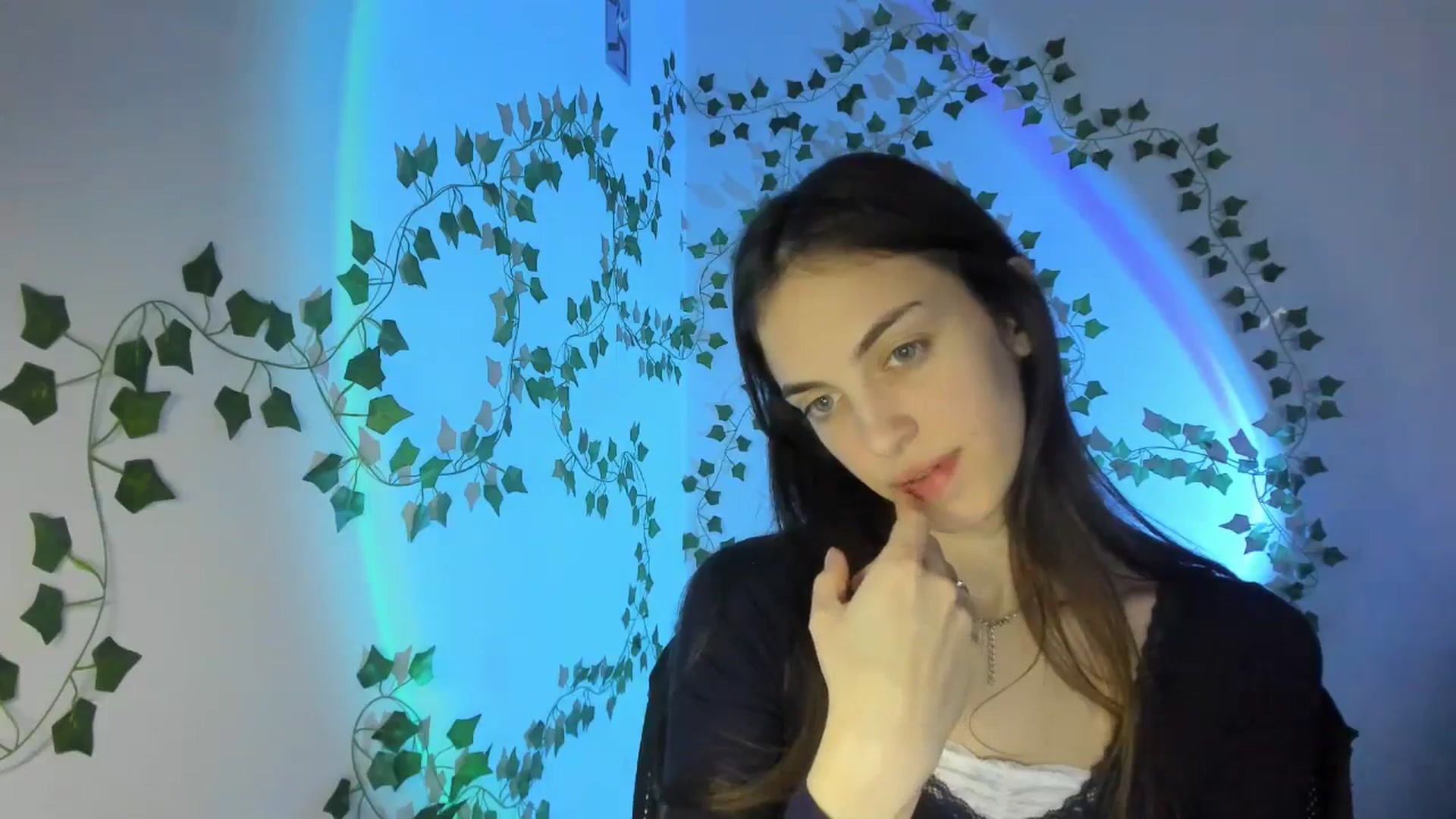 Gallery image thumbnail from Dashamoxy's myfreecams stream on, 03/11/2026, 18:31 image 9 of 20