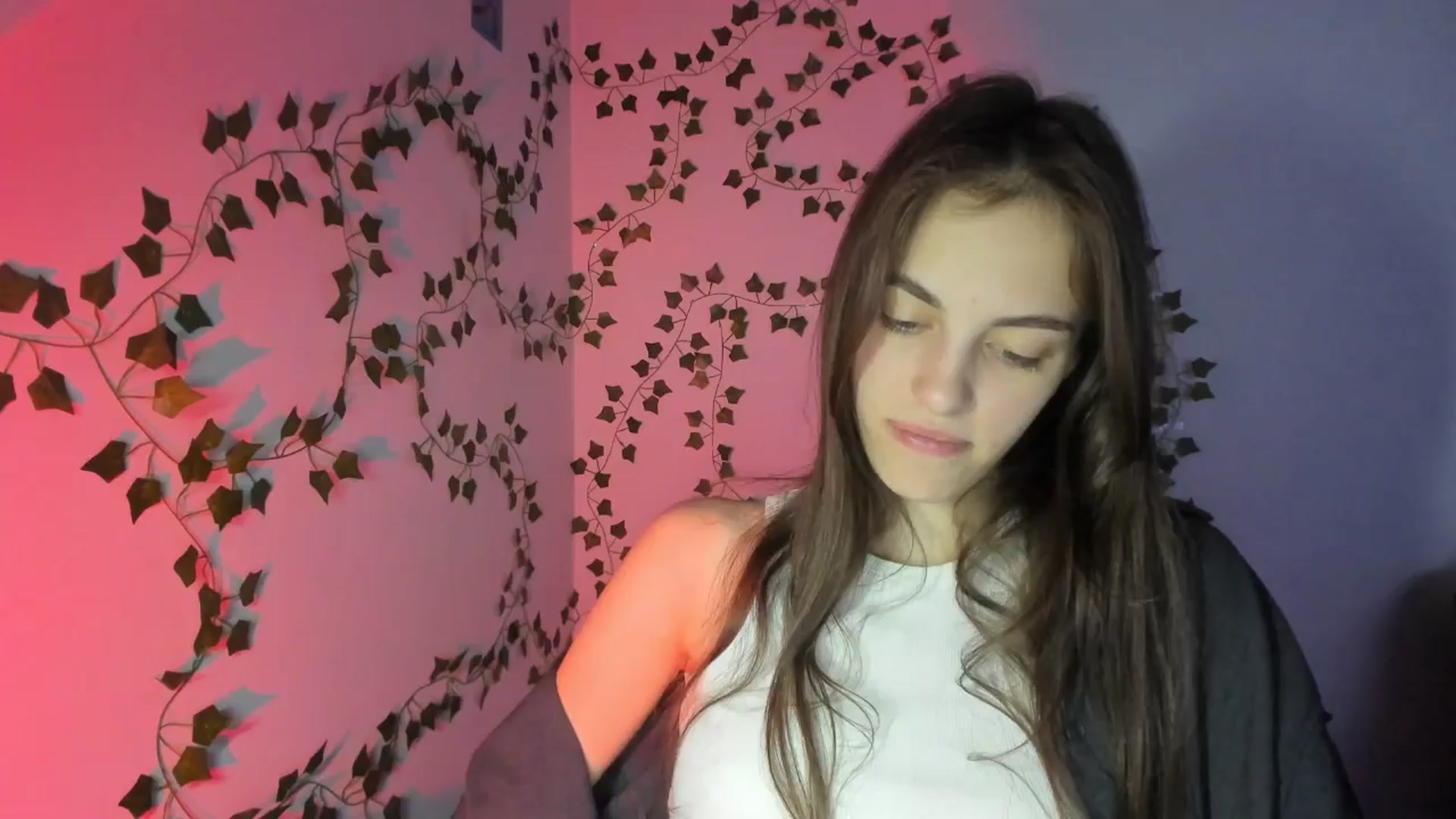 Gallery image thumbnail from Dashamoxy's myfreecams stream on, 03/13/2026, 19:46 image 3 of 20