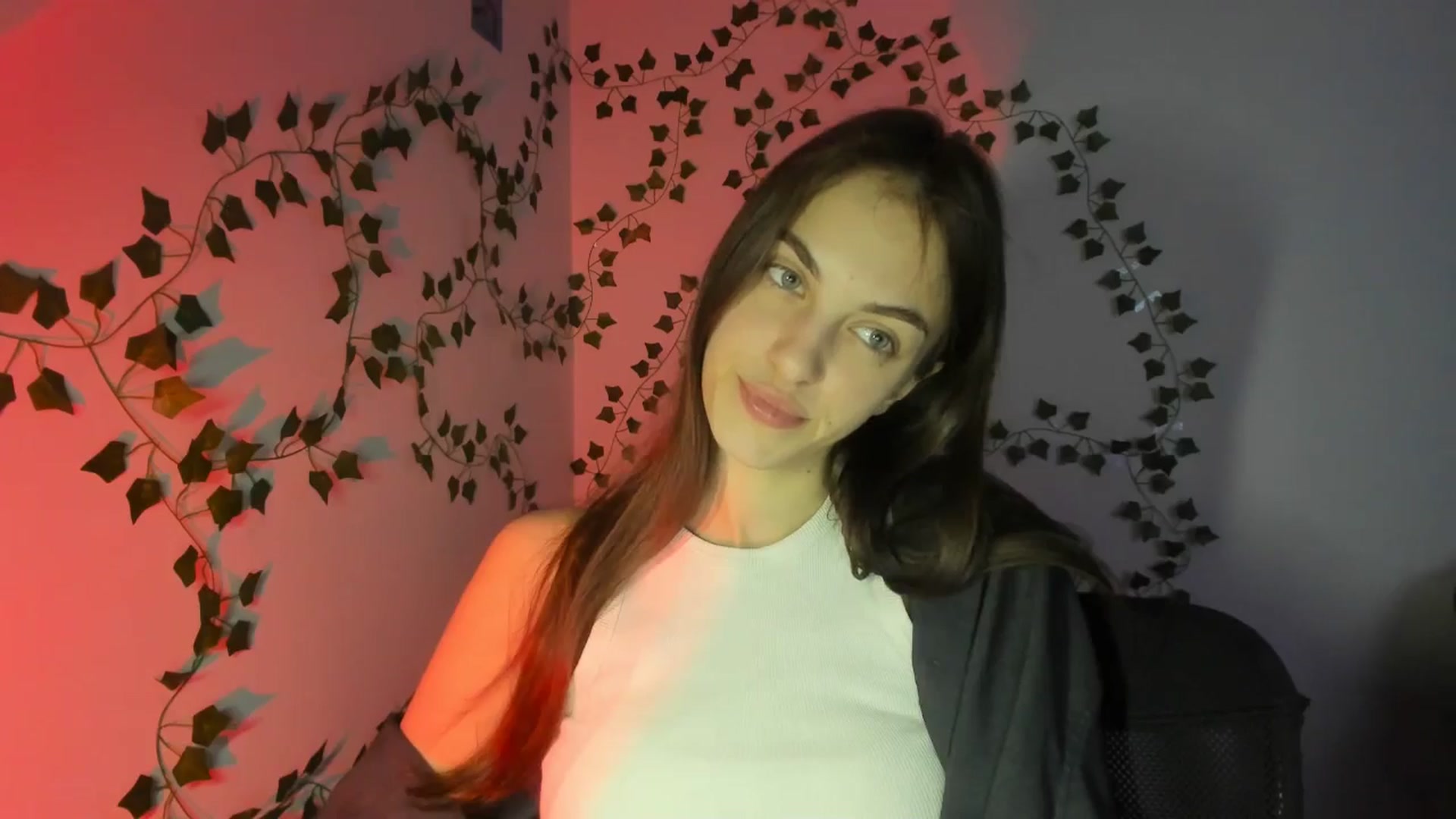 Gallery image thumbnail from Dashamoxy's myfreecams stream on, 03/13/2026, 19:46 image 10 of 20