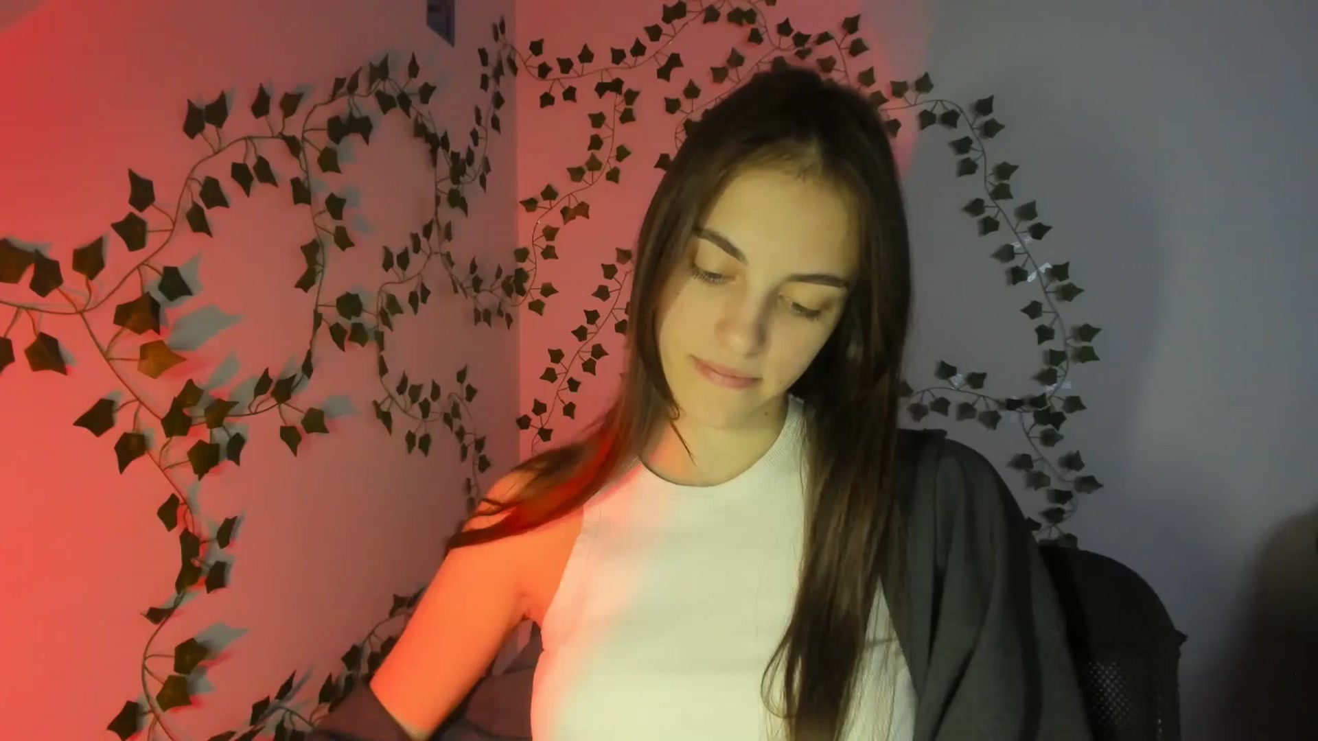 Gallery image thumbnail from Dashamoxy's myfreecams stream on, 03/13/2026, 19:46 image 13 of 20
