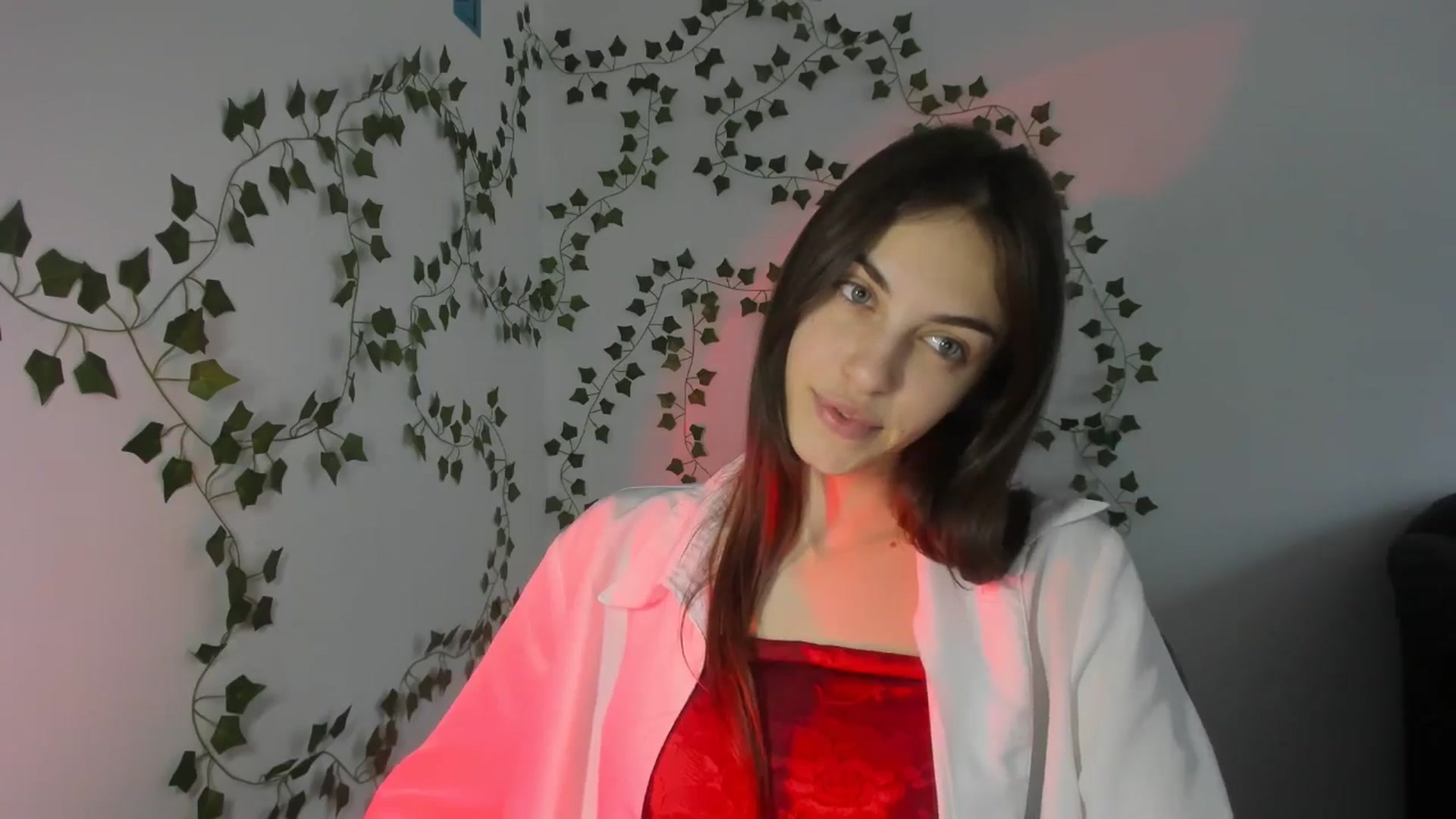 Gallery image thumbnail from Dashamoxy's myfreecams stream on, 03/17/2026, 14:27 image 17 of 20