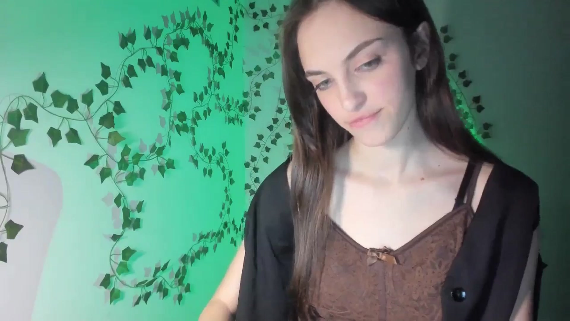Gallery image thumbnail from Dashamoxy's myfreecams stream on, 03/20/2026, 19:39 image 18 of 20