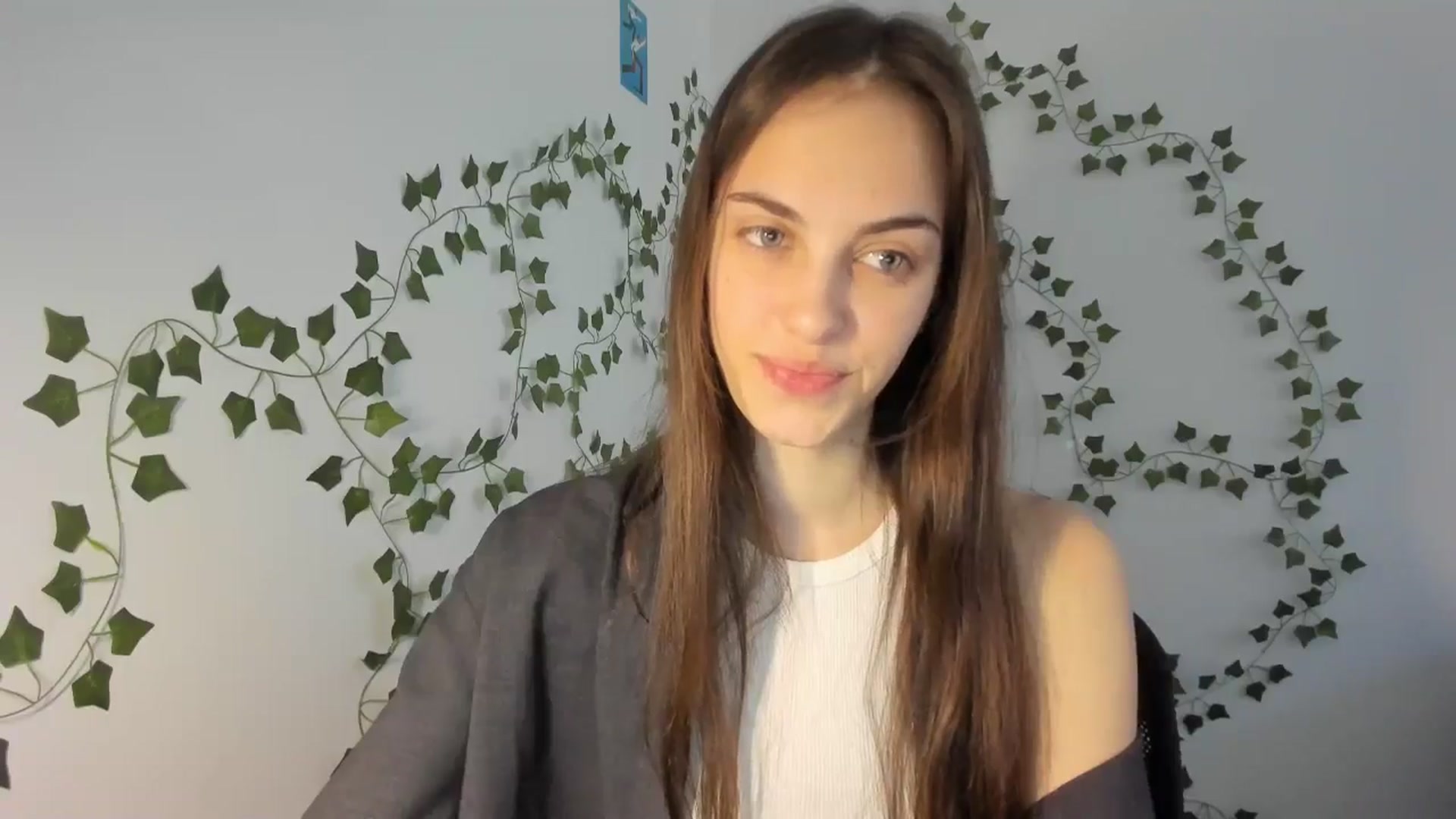 Gallery image thumbnail from Dashamoxy's myfreecams stream on, 03/21/2026, 15:11 image 10 of 20