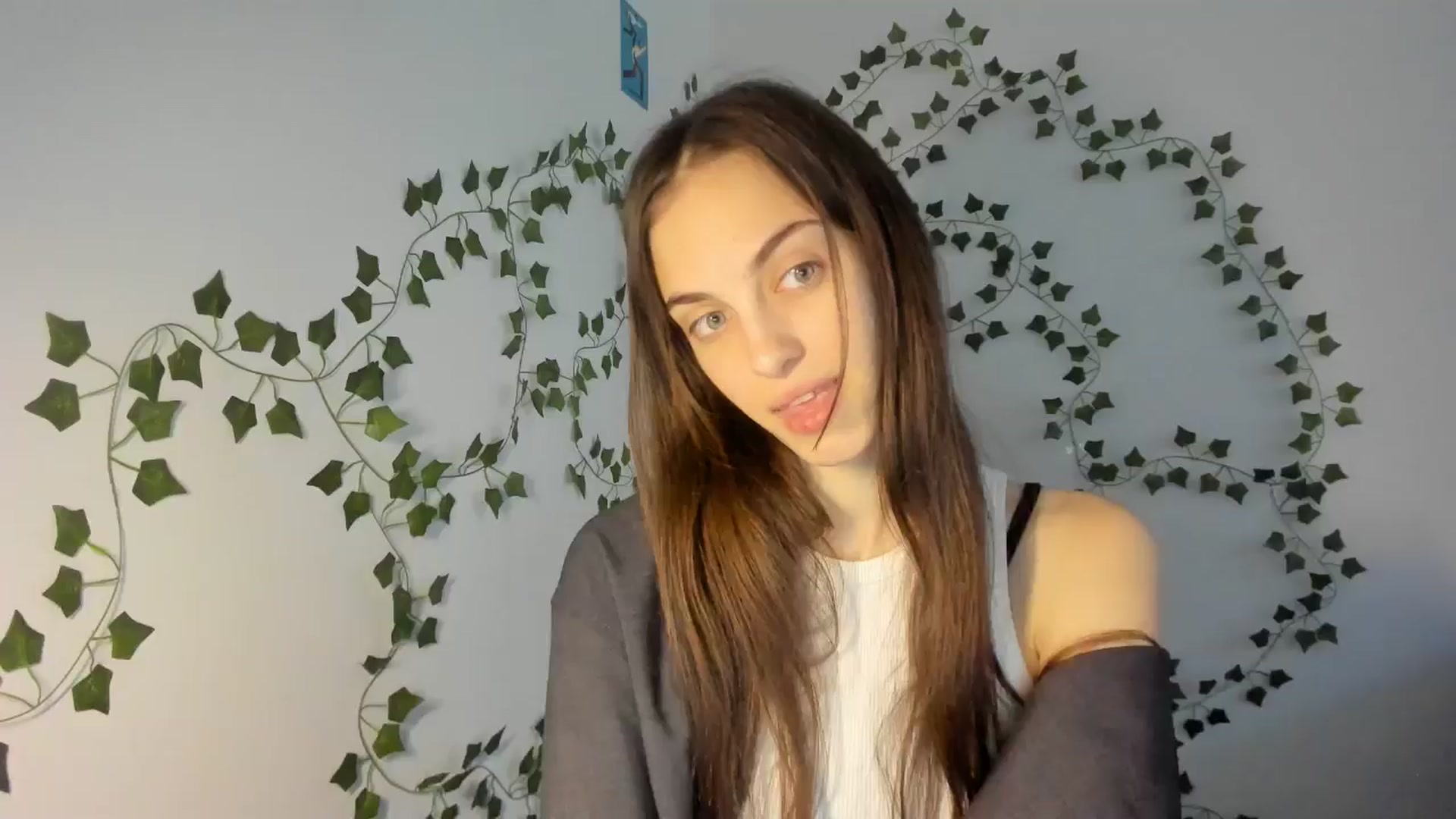 Gallery image thumbnail from Dashamoxy's myfreecams stream on, 03/21/2026, 15:11 image 13 of 20