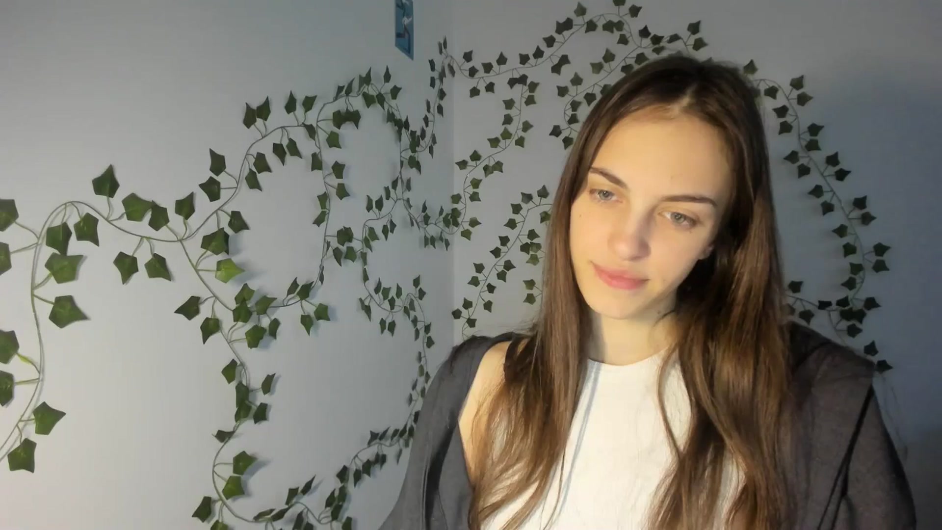 Gallery image thumbnail from Dashamoxy's myfreecams stream on, 03/21/2026, 16:12 image 14 of 20