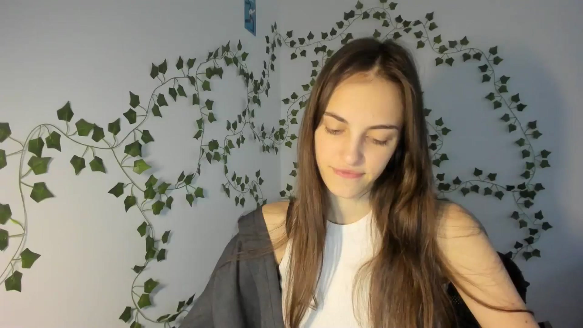 Gallery image thumbnail from Dashamoxy's myfreecams stream on, 03/21/2026, 16:12 image 12 of 20