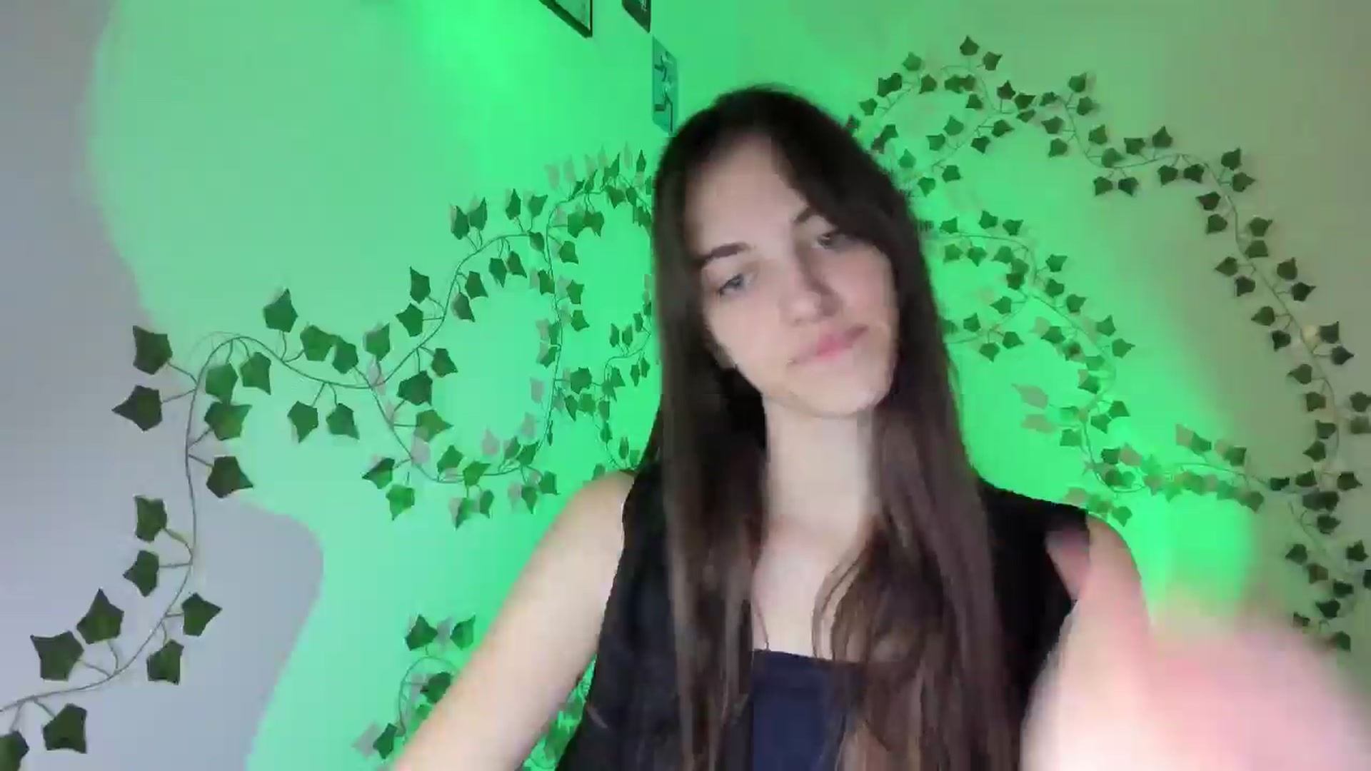 Gallery image thumbnail from Dashamoxy's myfreecams stream on, 03/23/2026, 16:51 image 11 of 20