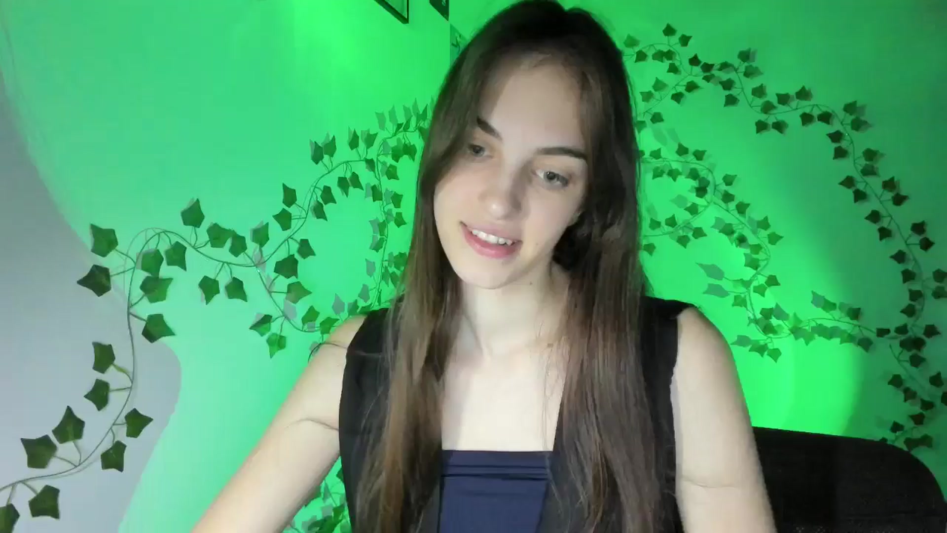 Gallery image thumbnail from Dashamoxy's myfreecams stream on, 03/23/2026, 17:42 image 6 of 20
