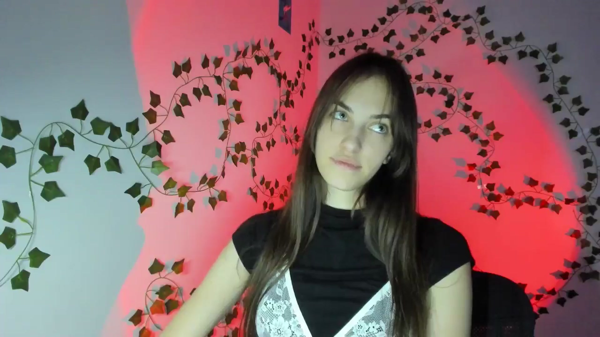 Gallery image thumbnail from Dashamoxy's myfreecams stream on, 03/24/2026, 17:31 image 4 of 20