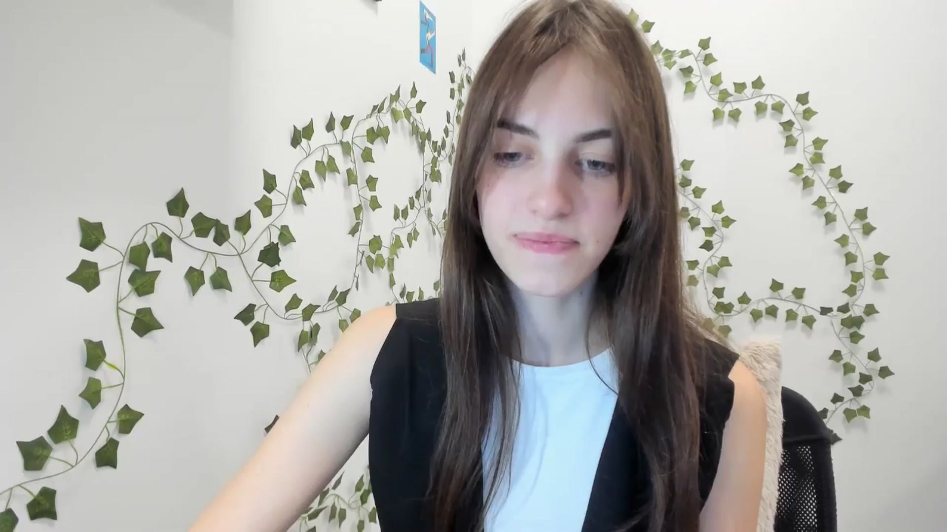 Gallery image thumbnail from Dashamoxy's myfreecams stream on, 03/25/2026, 15:59 image 3 of 20
