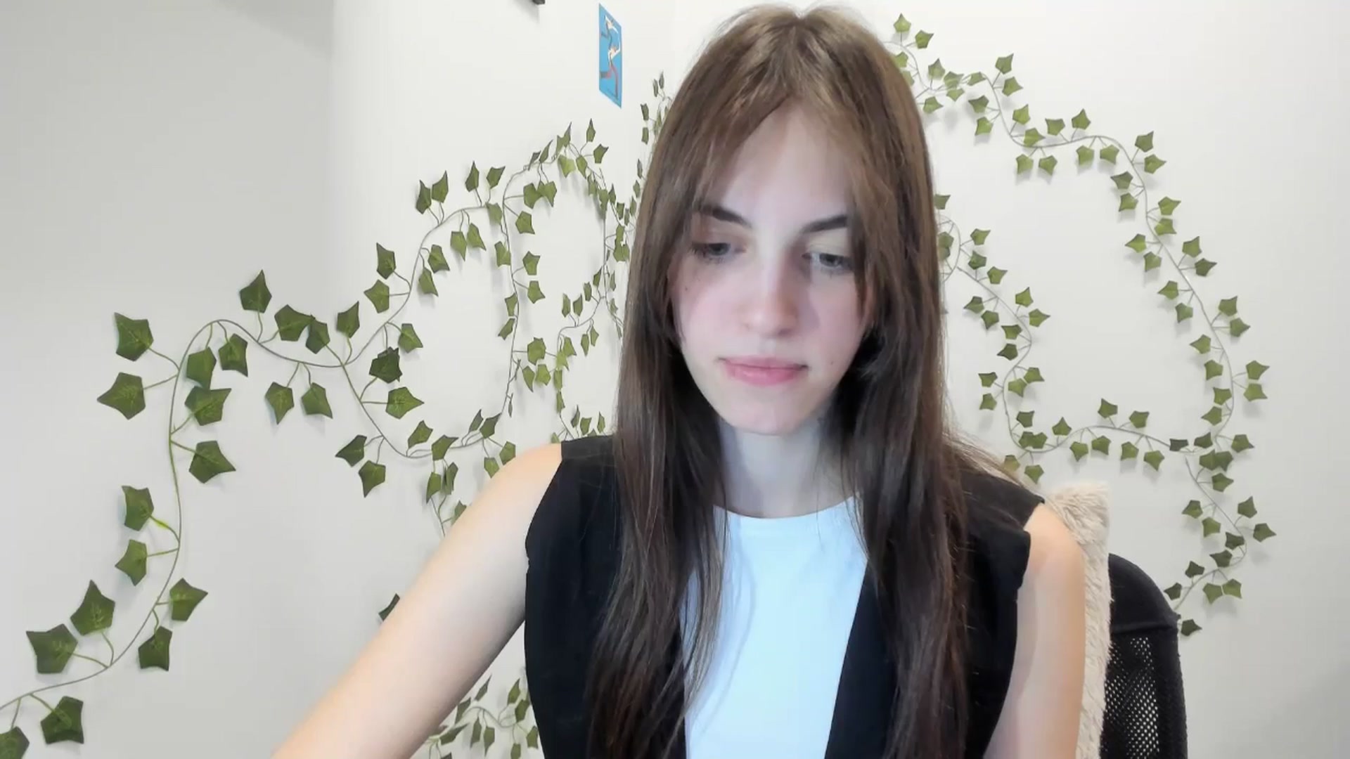 Gallery image thumbnail from Dashamoxy's myfreecams stream on, 03/25/2026, 15:59 image 4 of 20
