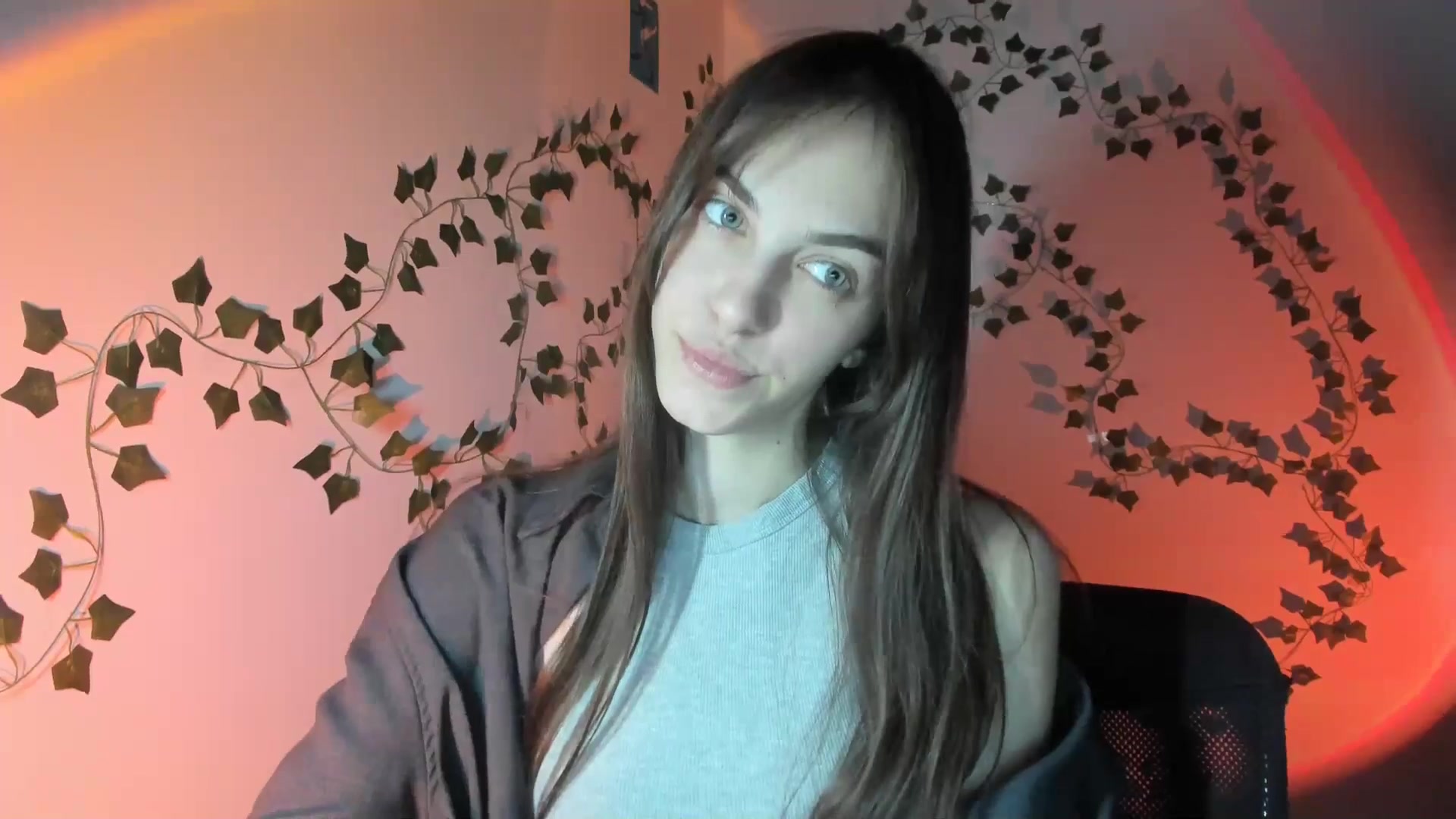 Gallery image thumbnail from Dashamoxy's myfreecams stream on, 03/26/2026, 18:44 image 18 of 20