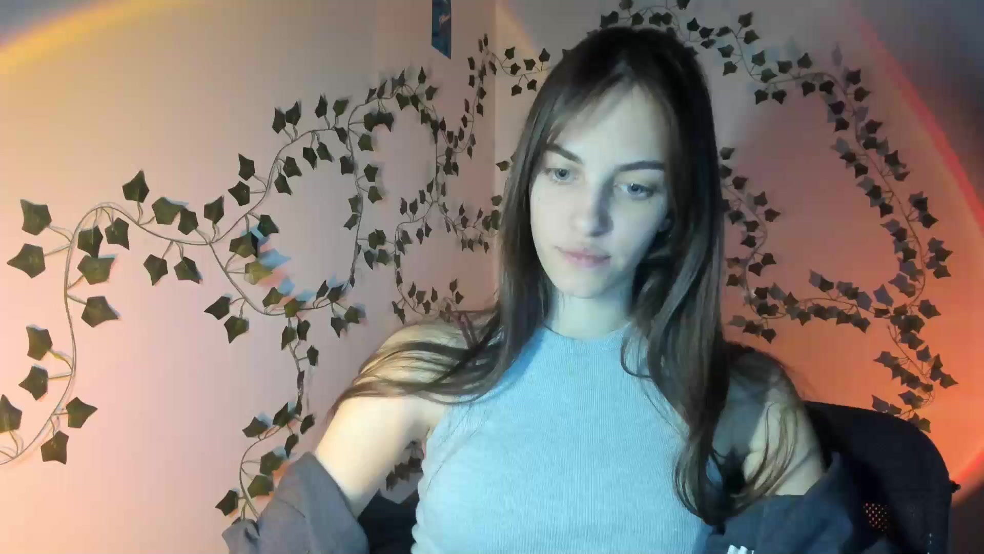 Gallery image thumbnail from Dashamoxy's myfreecams stream on, 03/26/2026, 18:44 image 13 of 20