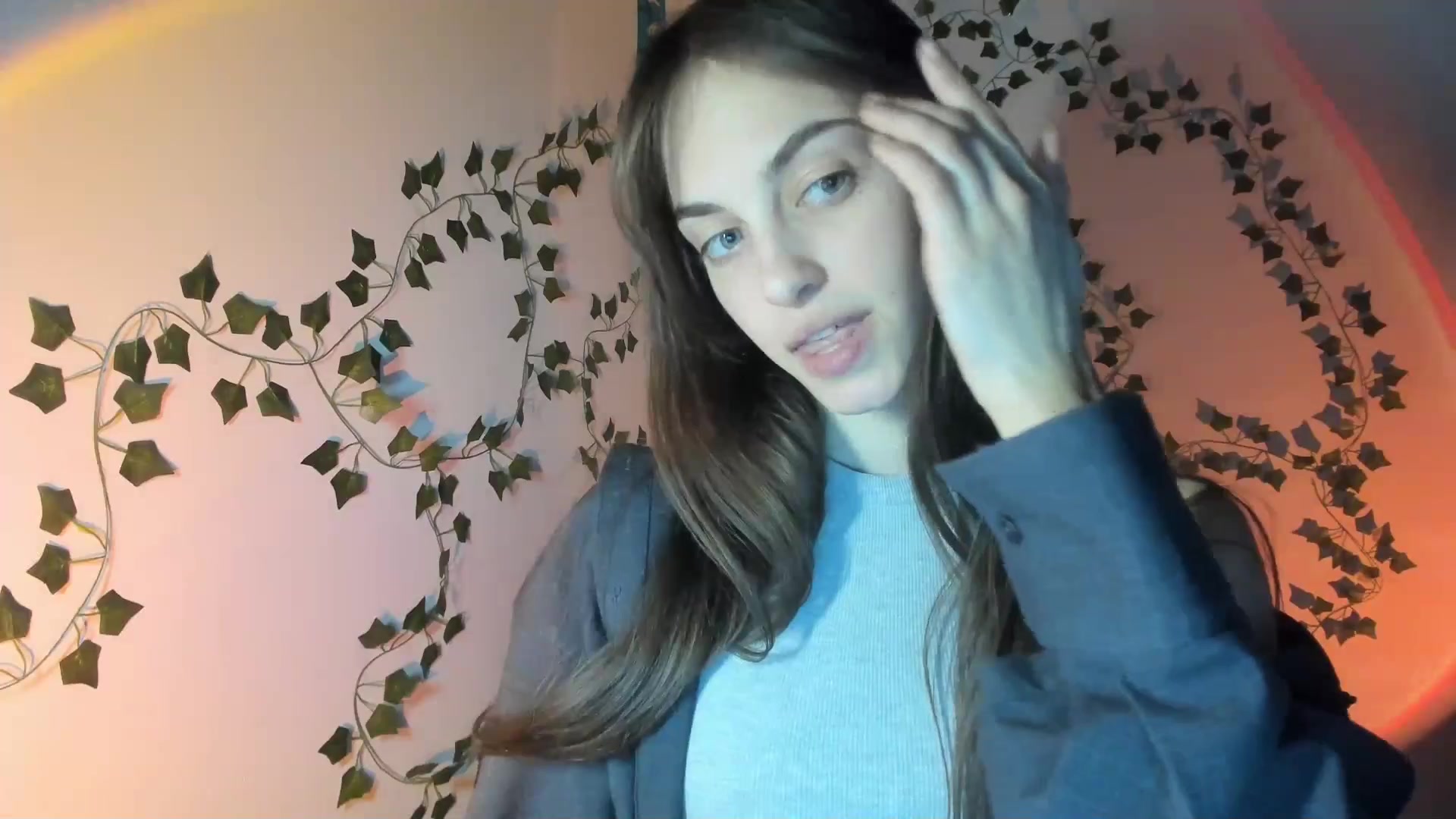 Gallery image thumbnail from Dashamoxy's myfreecams stream on, 03/26/2026, 18:44 image 7 of 20