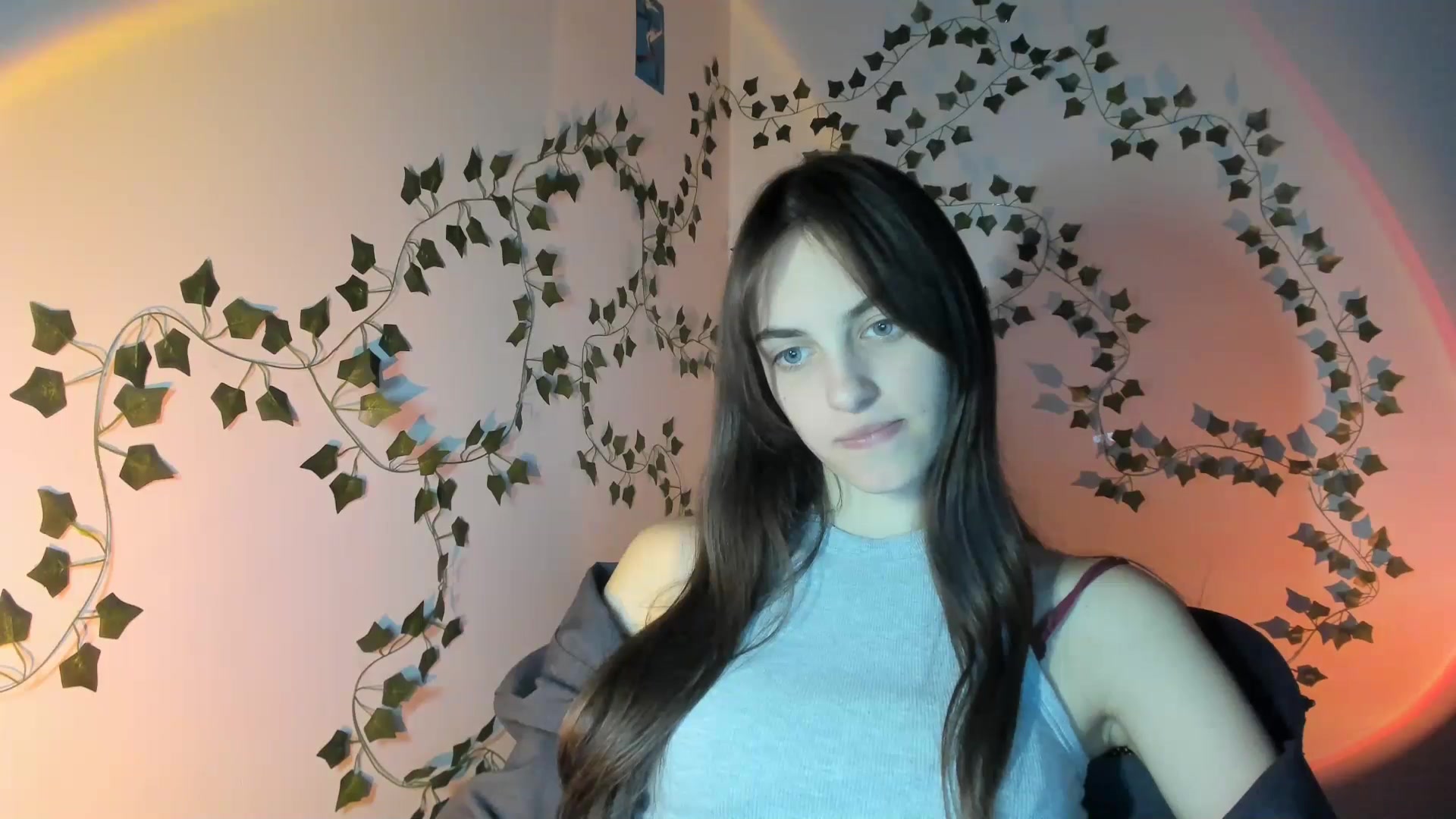 Gallery image thumbnail from Dashamoxy's myfreecams stream on, 03/26/2026, 18:44 image 9 of 20