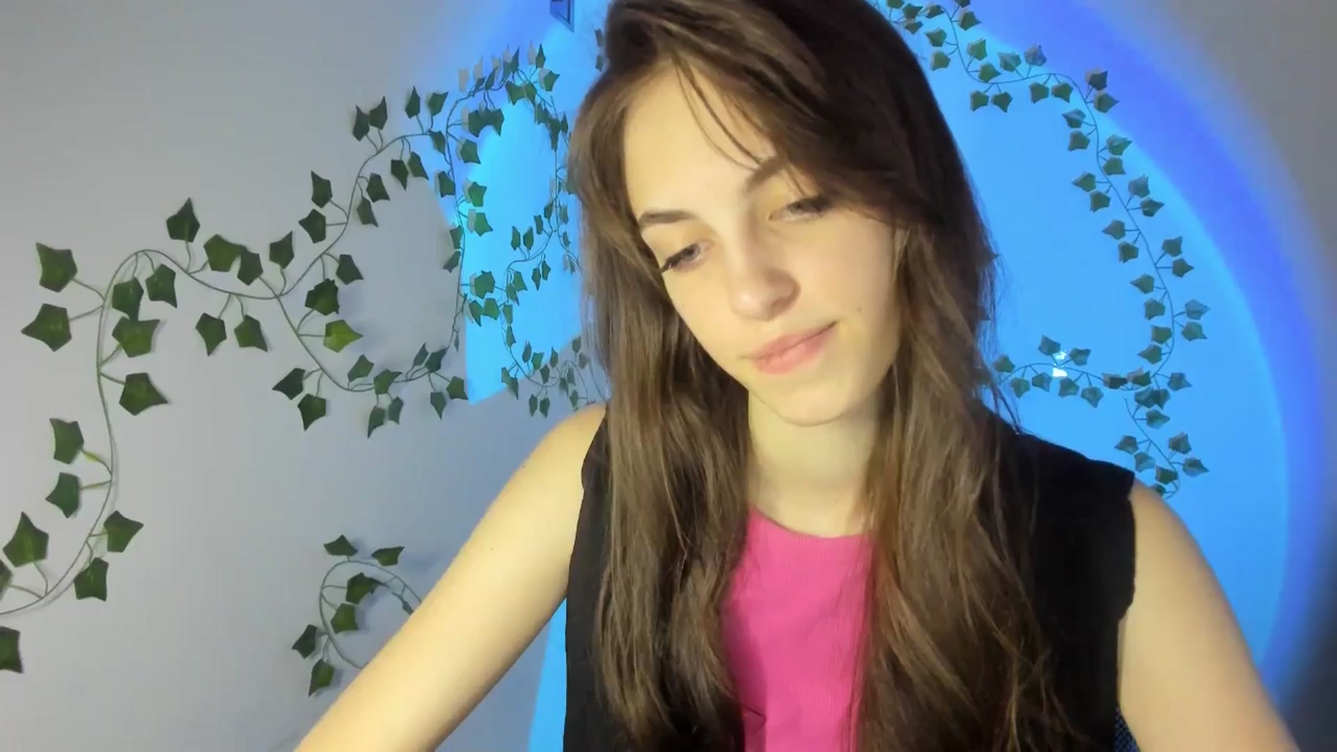 Gallery image thumbnail from Dashamoxy's myfreecams stream on, 03/27/2026, 15:55 image 18 of 20