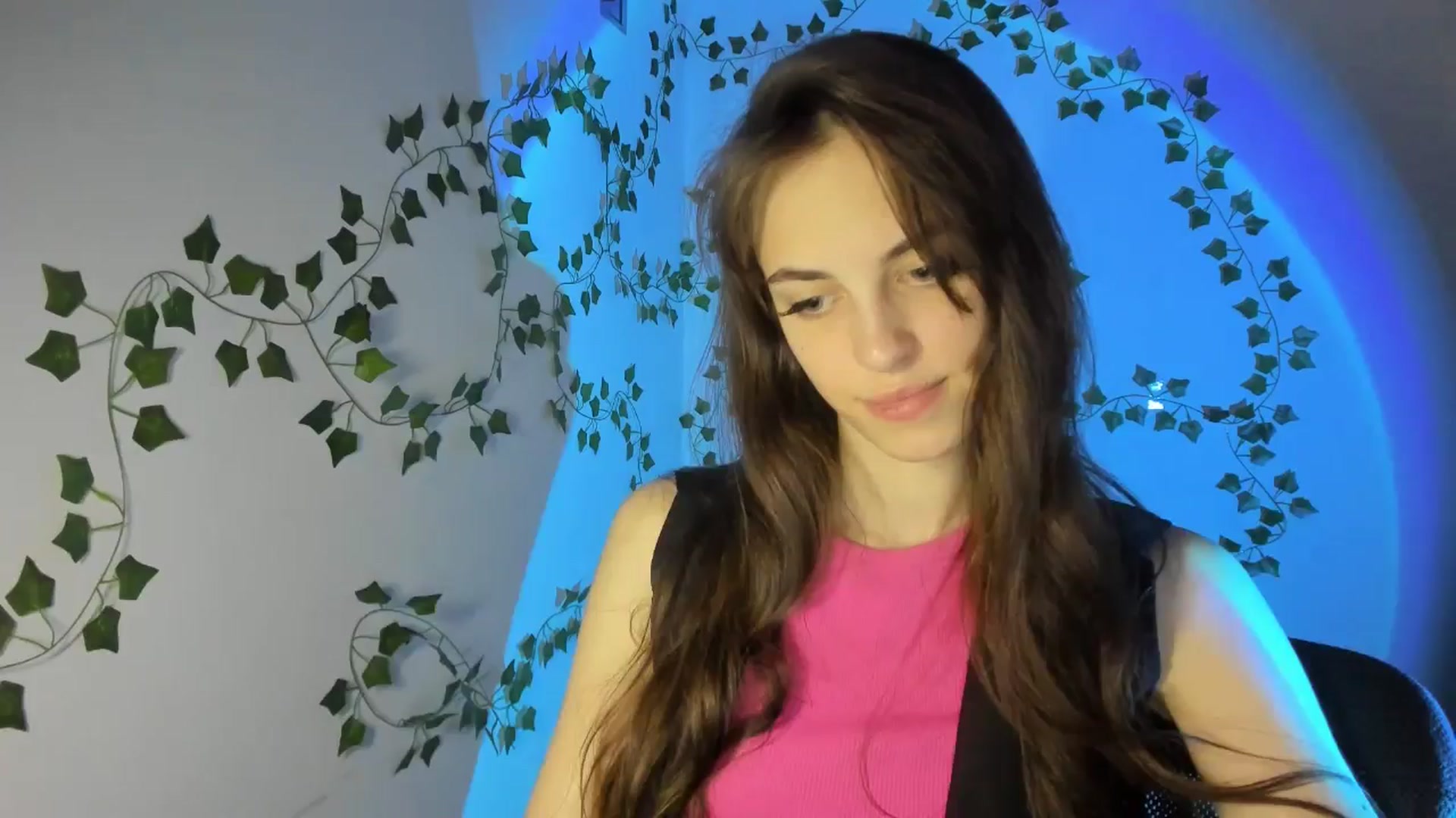 Gallery image thumbnail from Dashamoxy's myfreecams stream on, 03/27/2026, 15:55 image 12 of 20