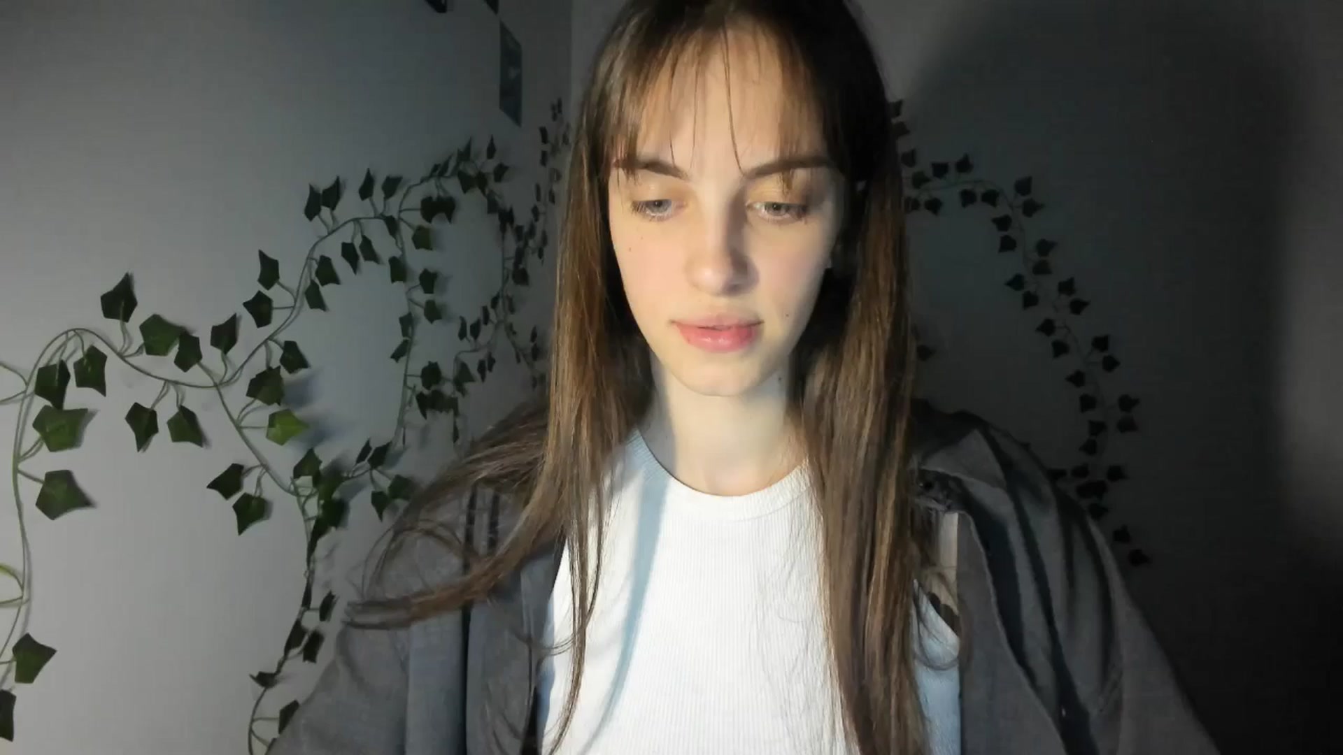 Gallery image thumbnail from Dashamoxy's myfreecams stream on, 03/29/2026, 16:35 image 15 of 20