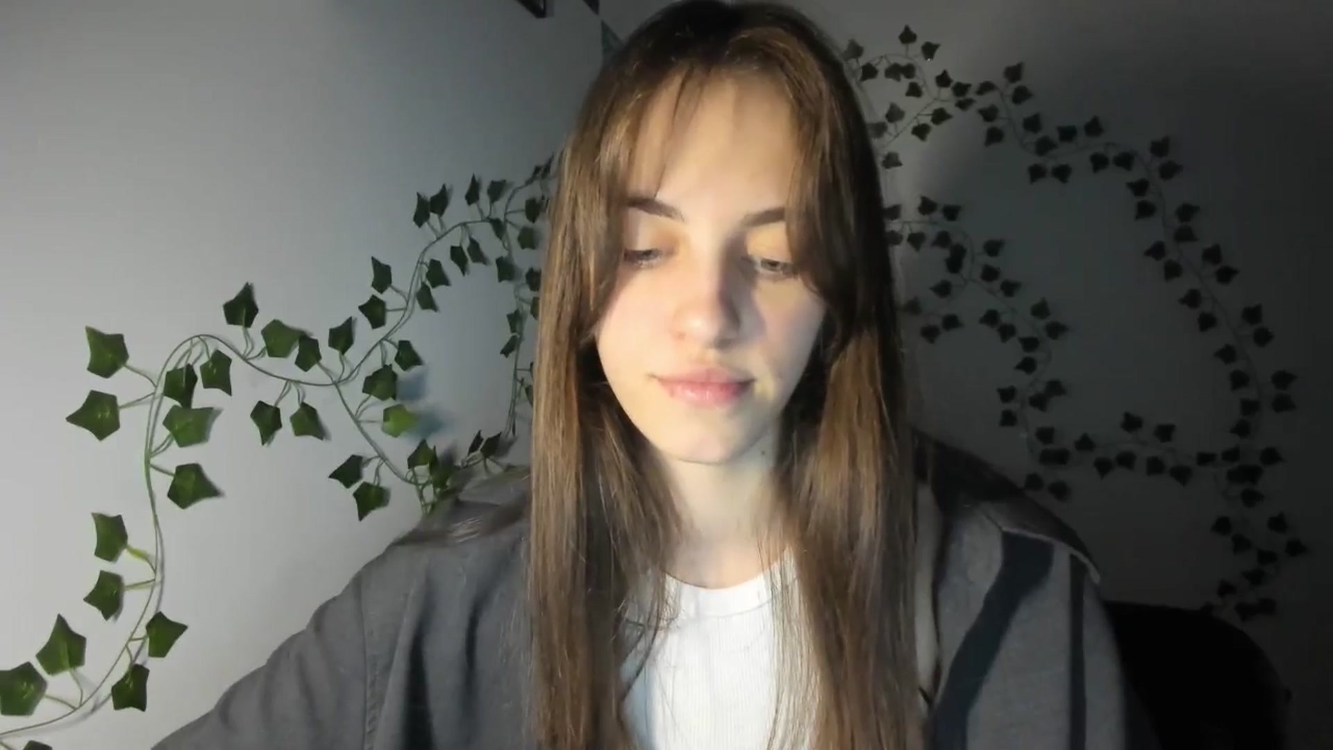 Gallery image thumbnail from Dashamoxy's myfreecams stream on, 03/29/2026, 16:35 image 5 of 20