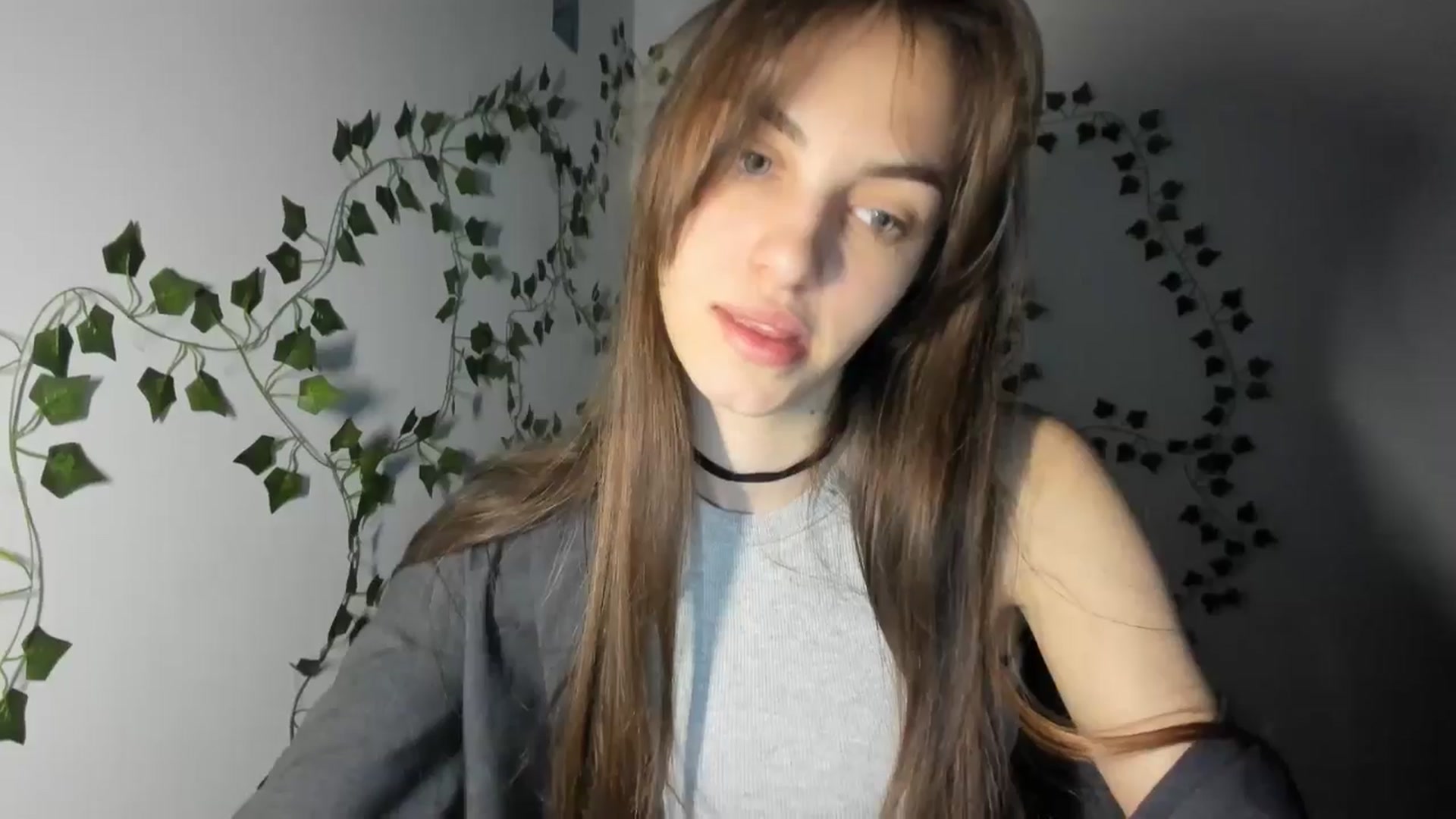 Gallery image thumbnail from Dashamoxy's myfreecams stream on, 03/30/2026, 17:33 image 12 of 20