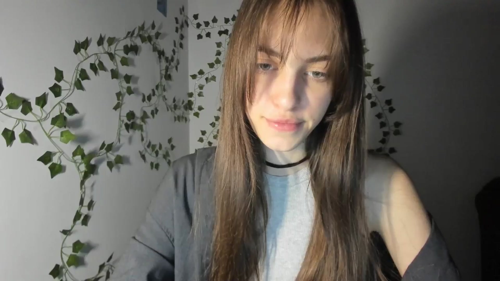 Gallery image thumbnail from Dashamoxy's myfreecams stream on, 03/30/2026, 18:12 image 15 of 20