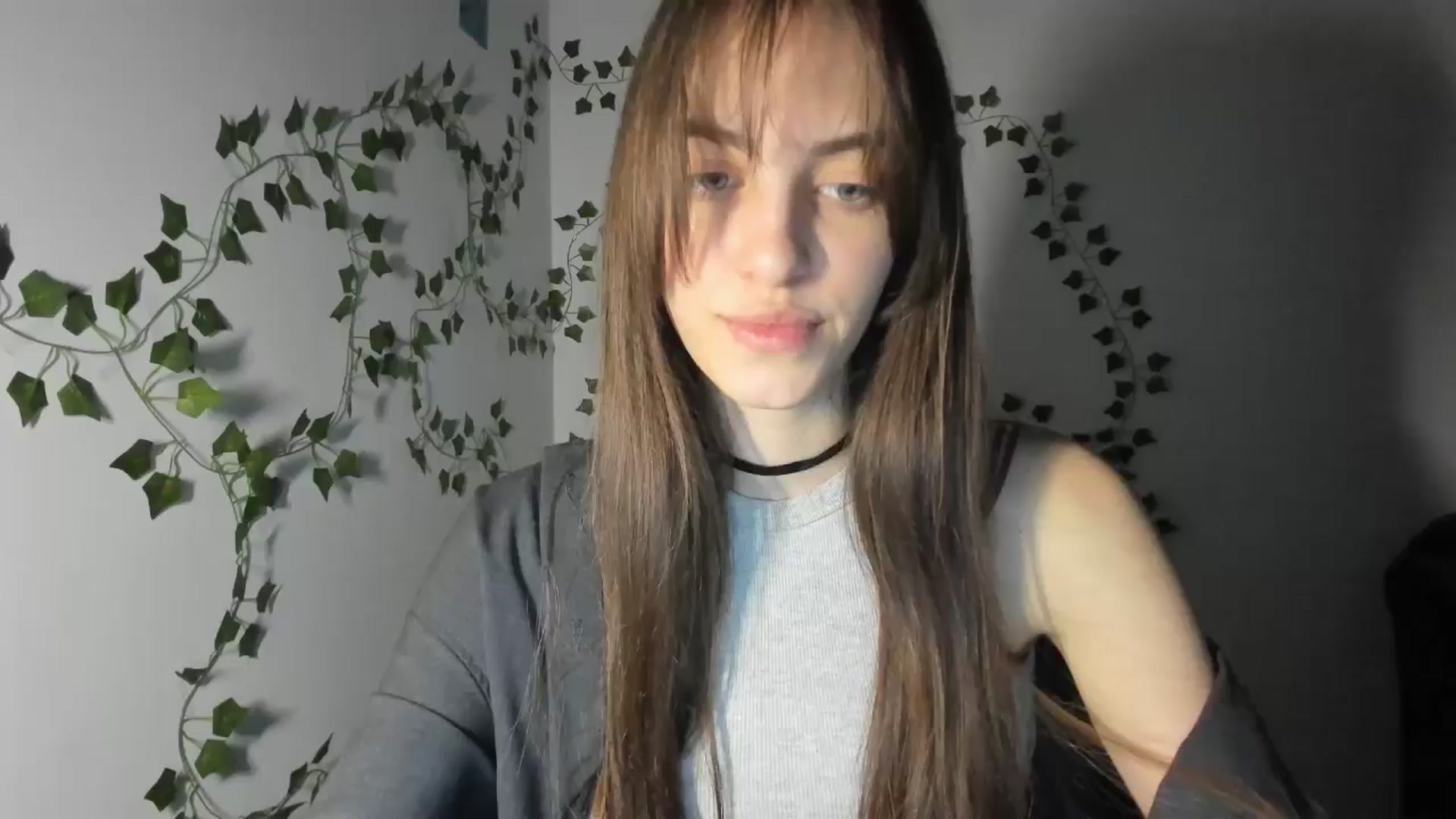 Gallery image thumbnail from Dashamoxy's myfreecams stream on, 03/30/2026, 18:12 image 17 of 20