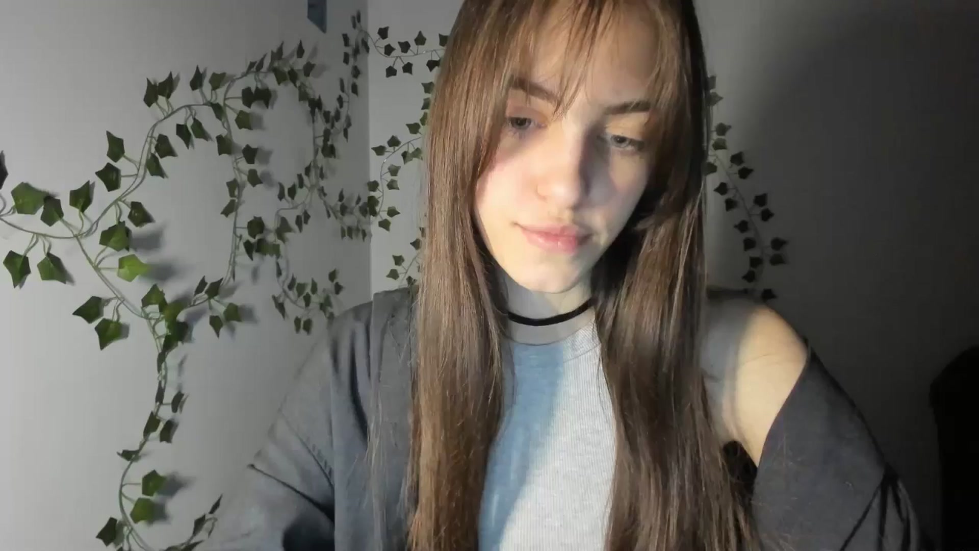 Gallery image thumbnail from Dashamoxy's myfreecams stream on, 03/30/2026, 18:12 image 13 of 20
