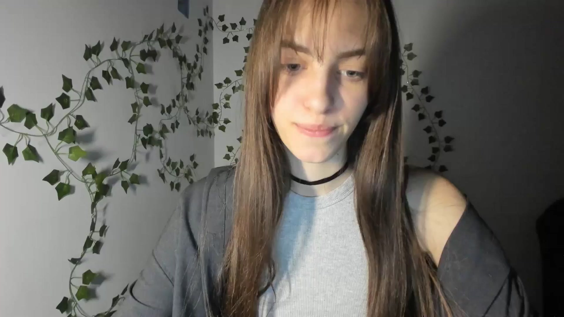 Gallery image thumbnail from Dashamoxy's myfreecams stream on, 03/30/2026, 18:12 image 12 of 20