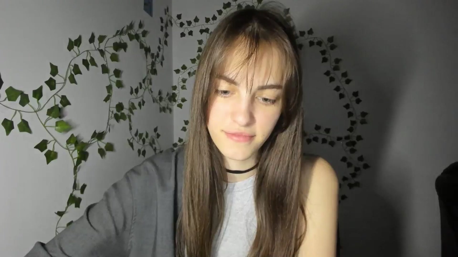 Gallery image thumbnail from Dashamoxy's myfreecams stream on, 03/30/2026, 19:36 image 17 of 20